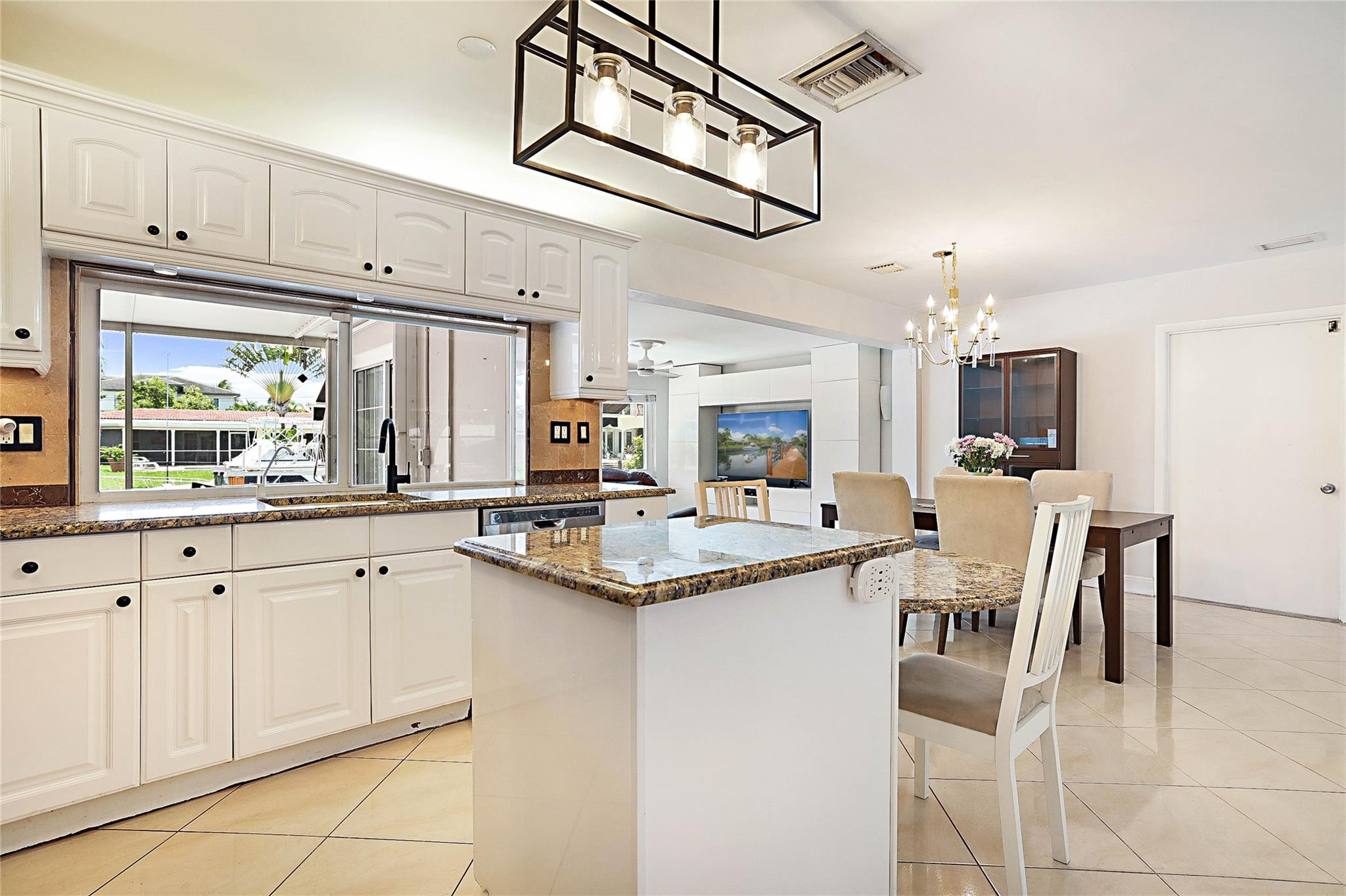 2360 NE 49th Street