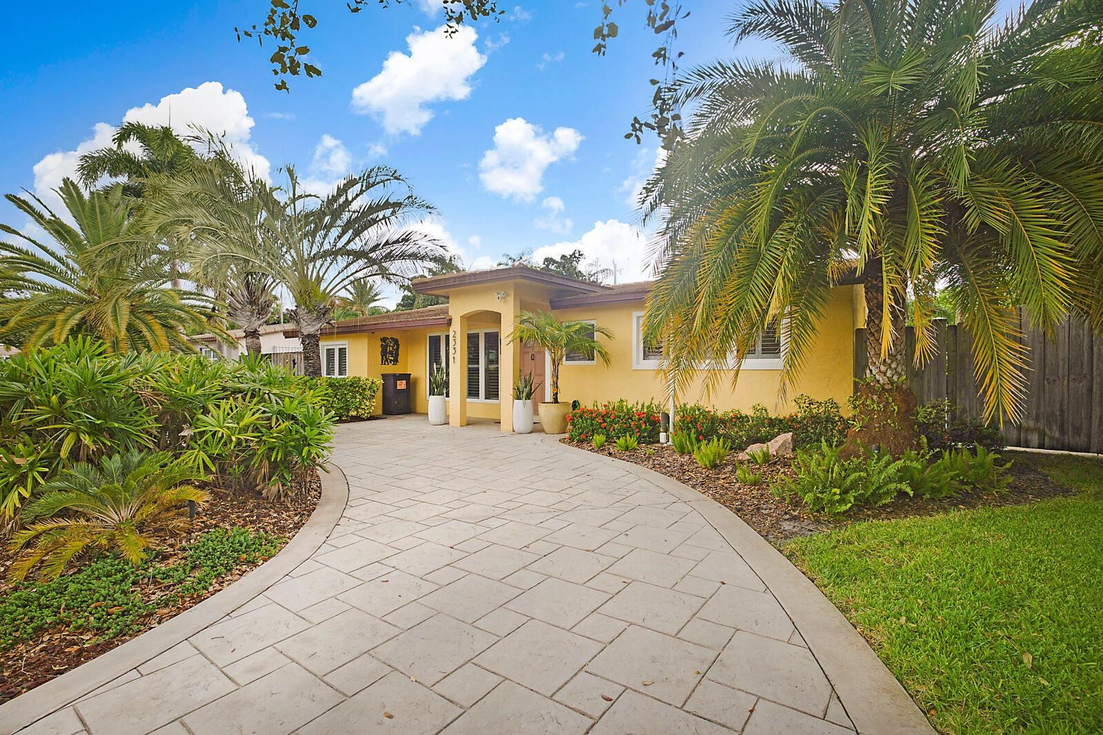 2331 NE 50th Court