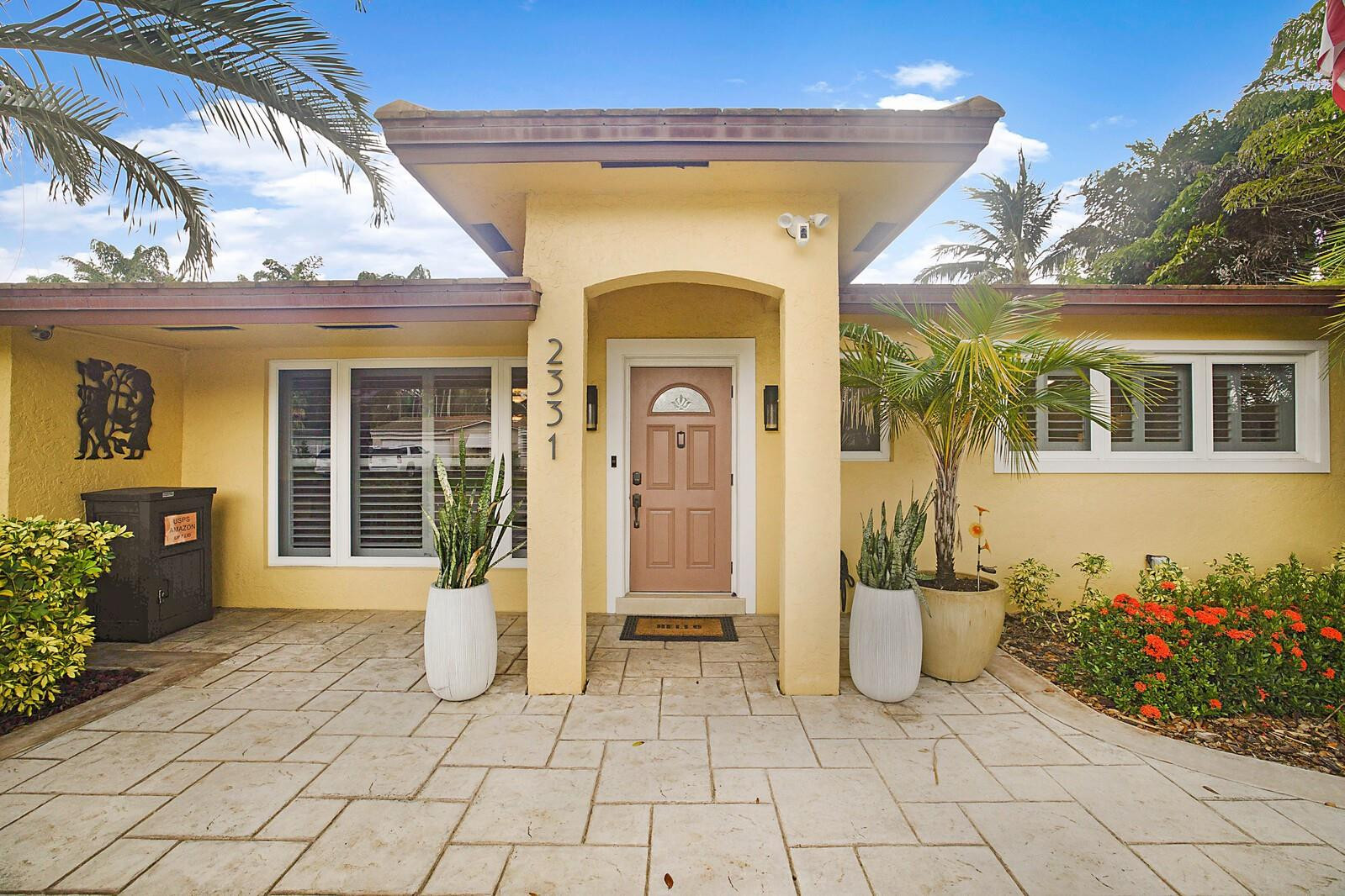 2331 NE 50th Court