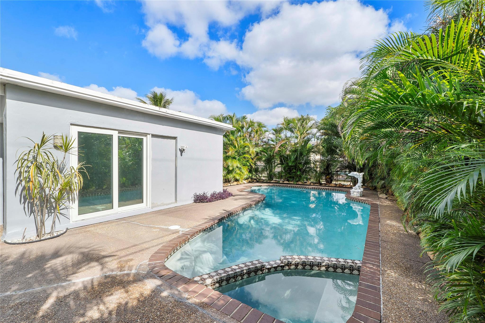 6240 NW 19th Street