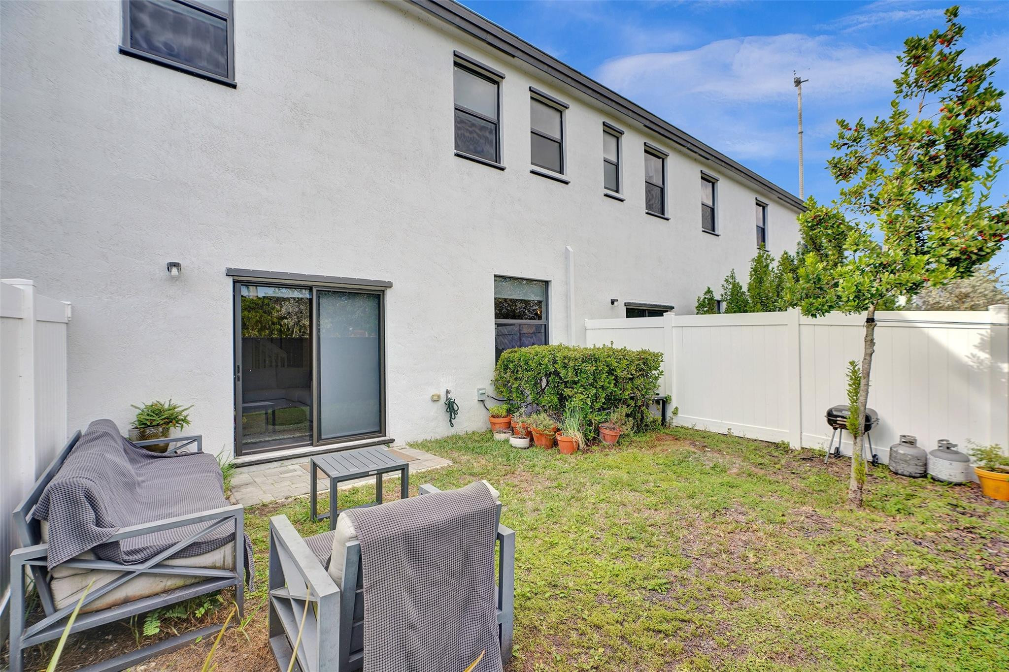20313 NW 4th Court 20313