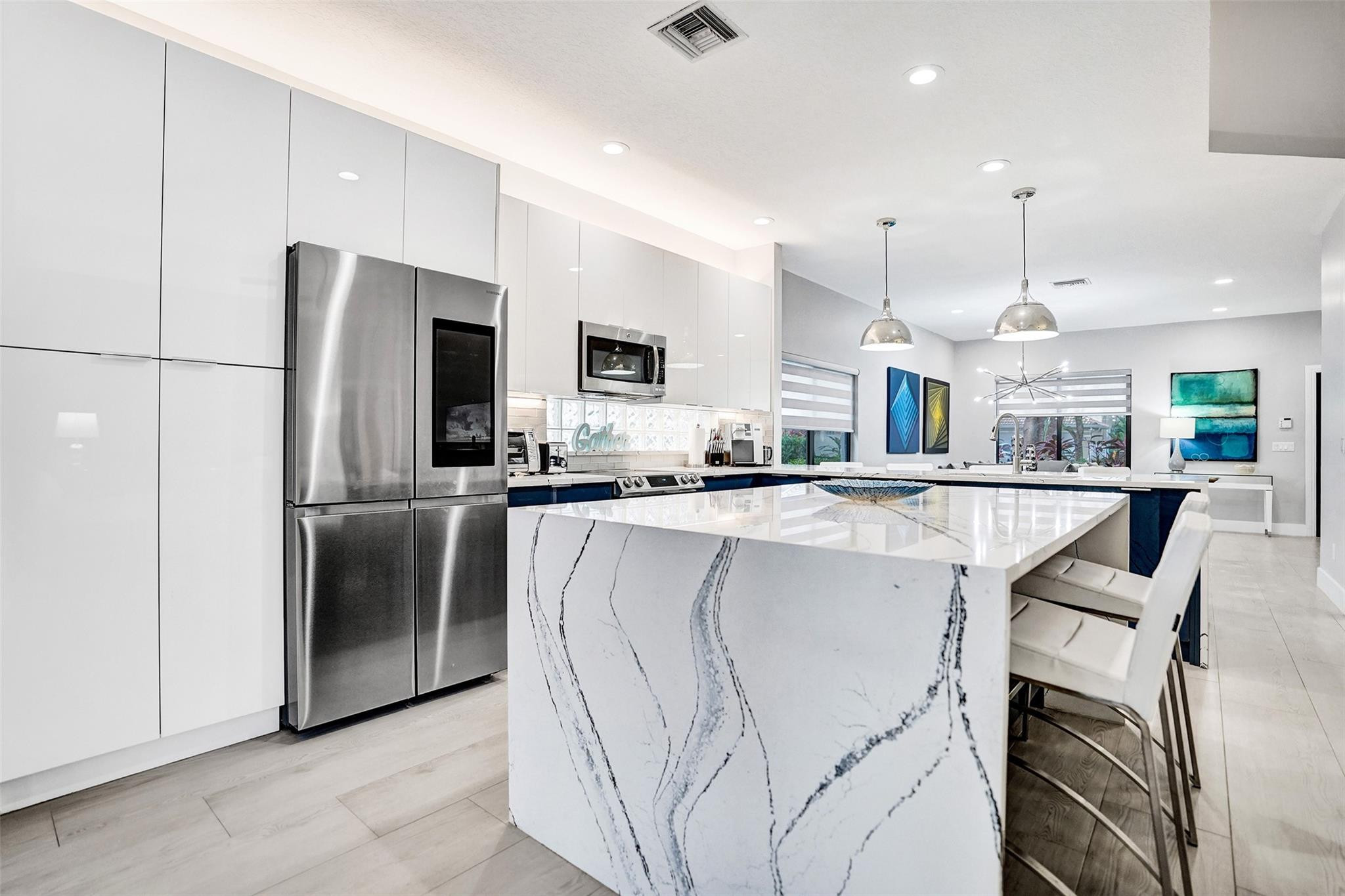551 Anchor Point