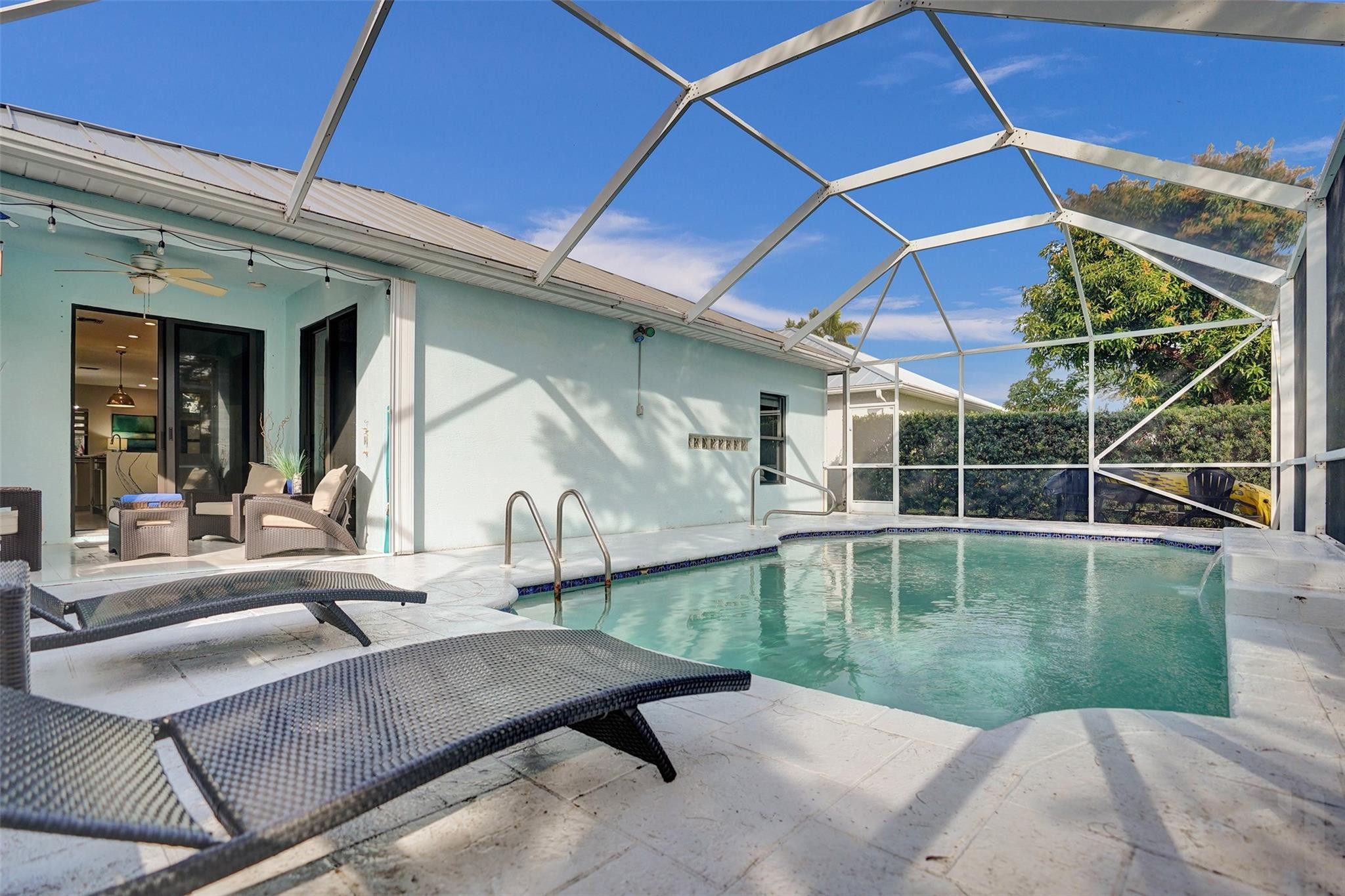 551 Anchor Point
