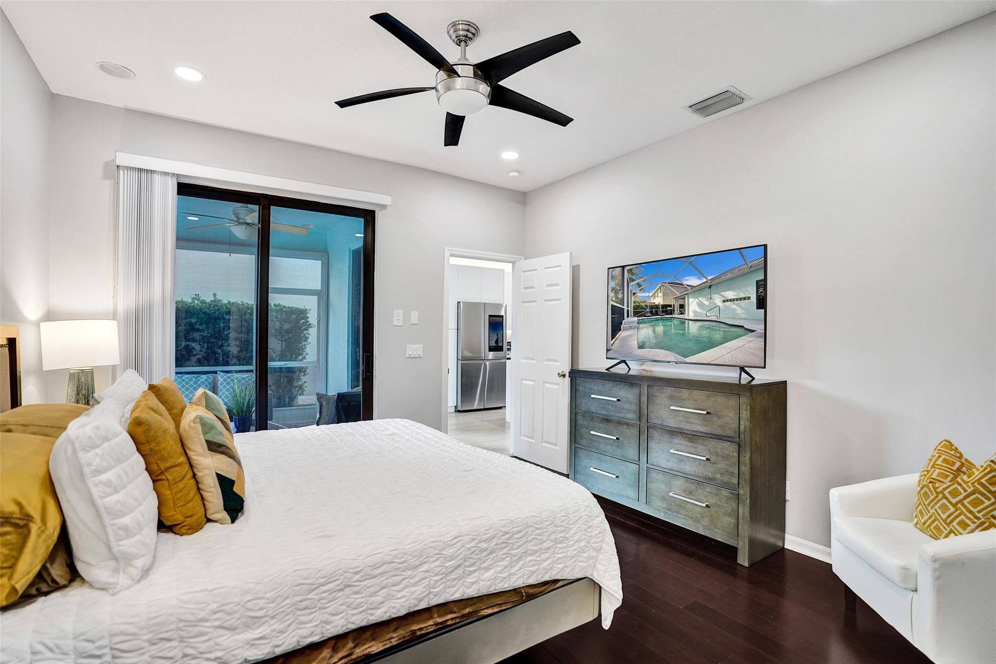 551 Anchor Point
