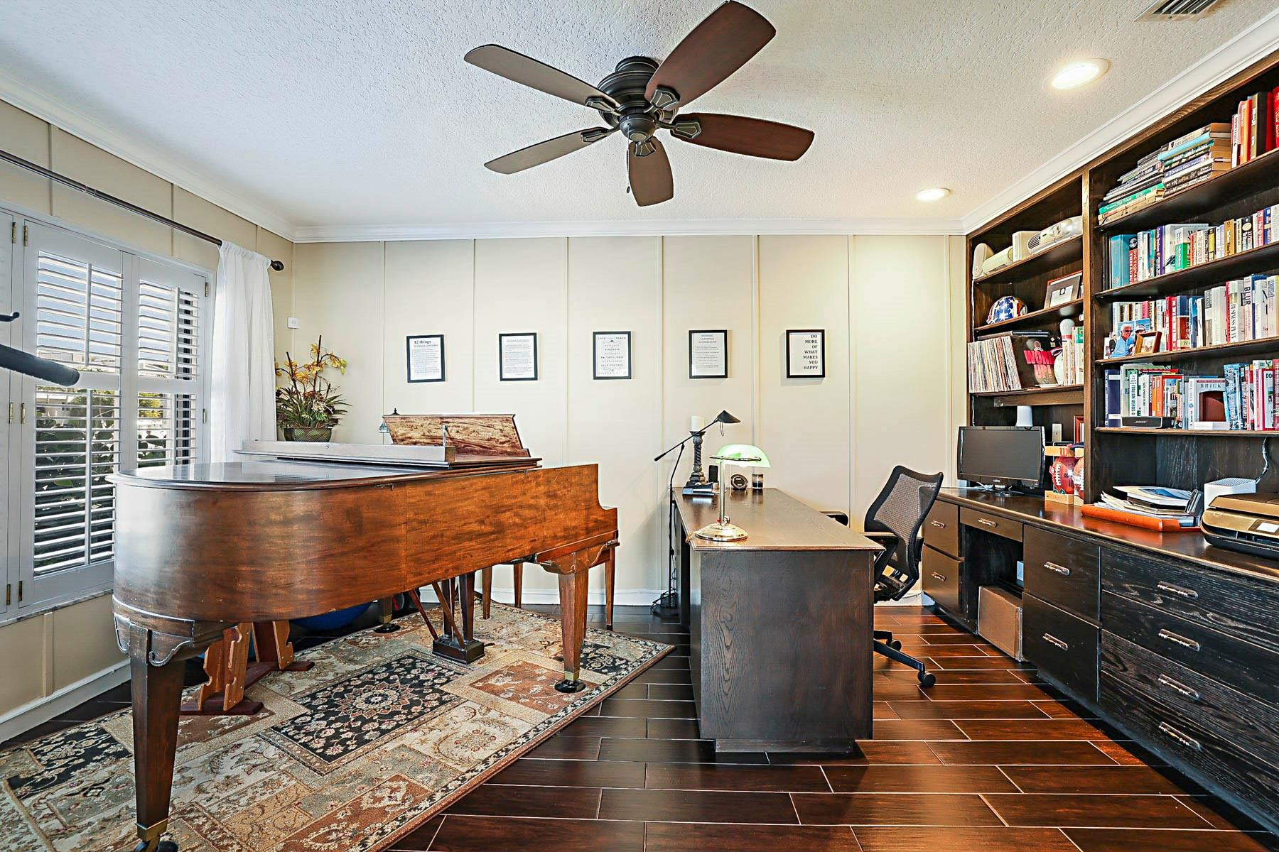 2743 NE 28th Court 3