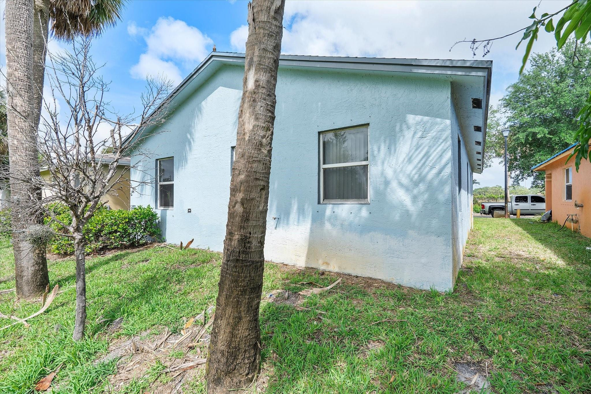 2509 NW 22nd Way