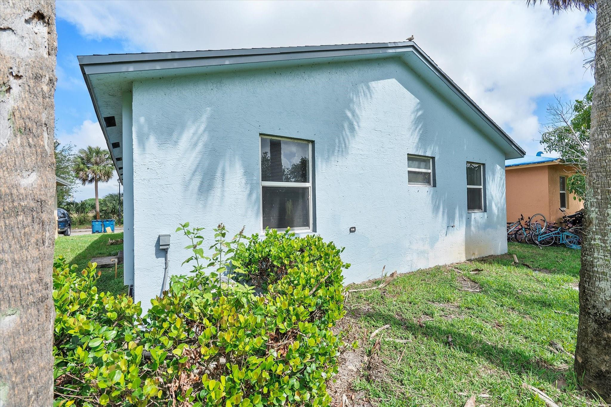 2509 NW 22nd Way