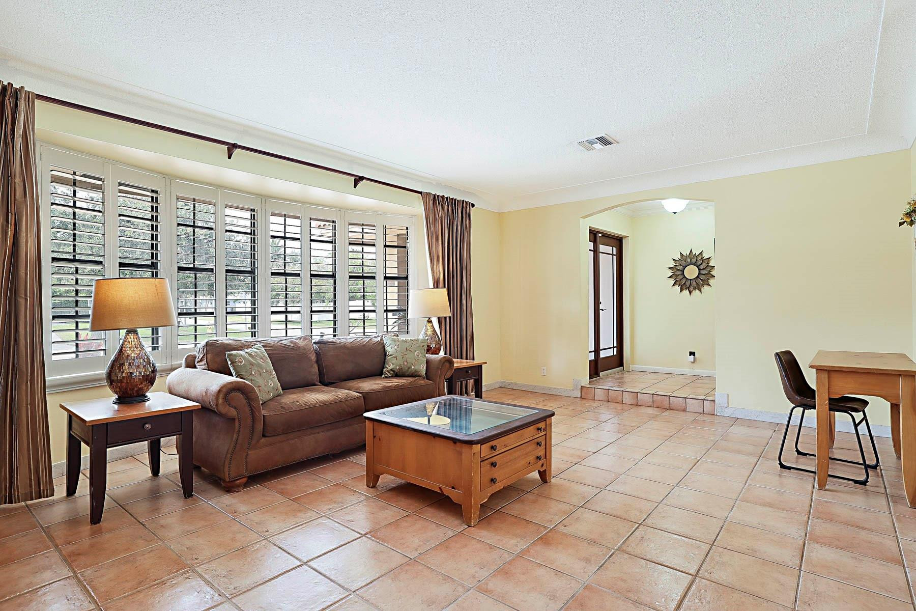 3031 NE 45th Street