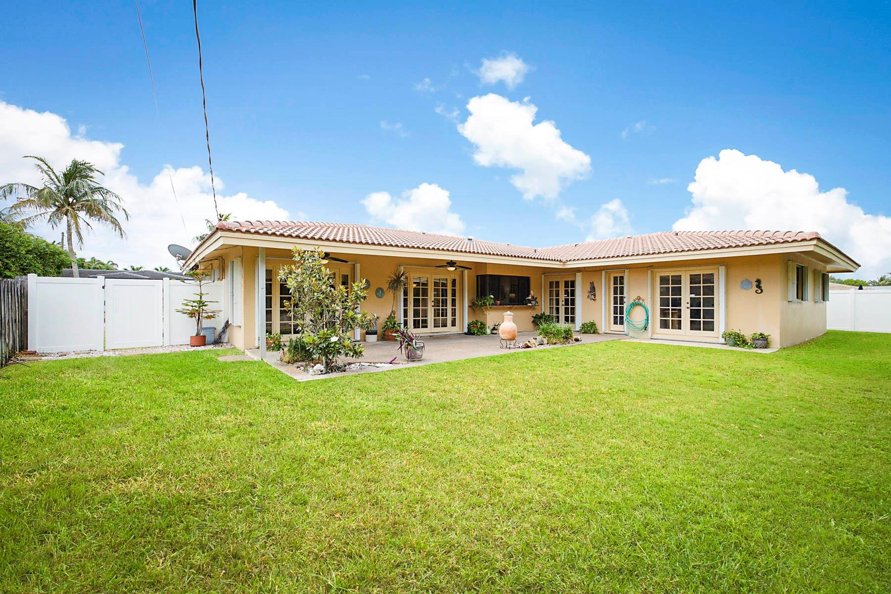 3031 NE 45th Street