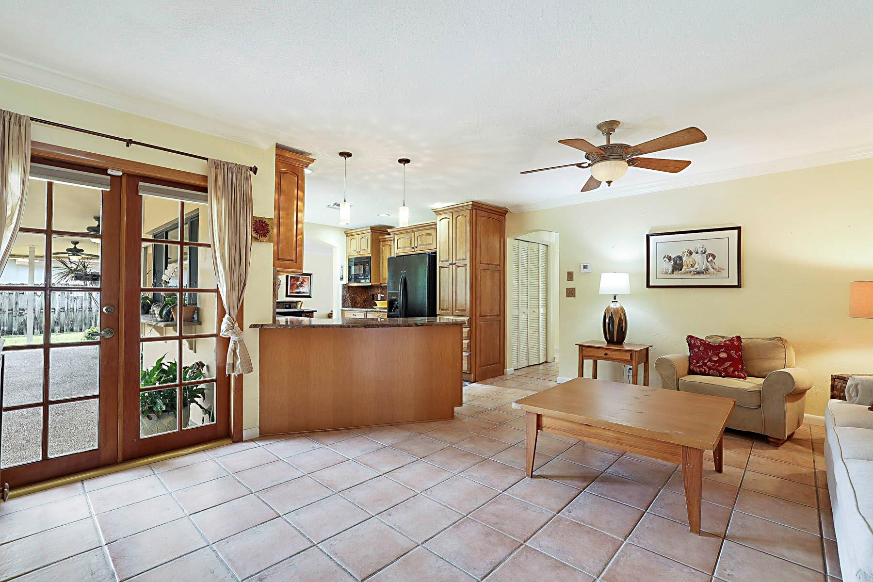 3031 NE 45th Street