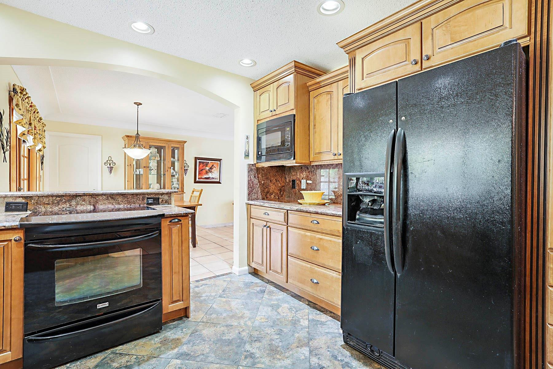 3031 NE 45th Street