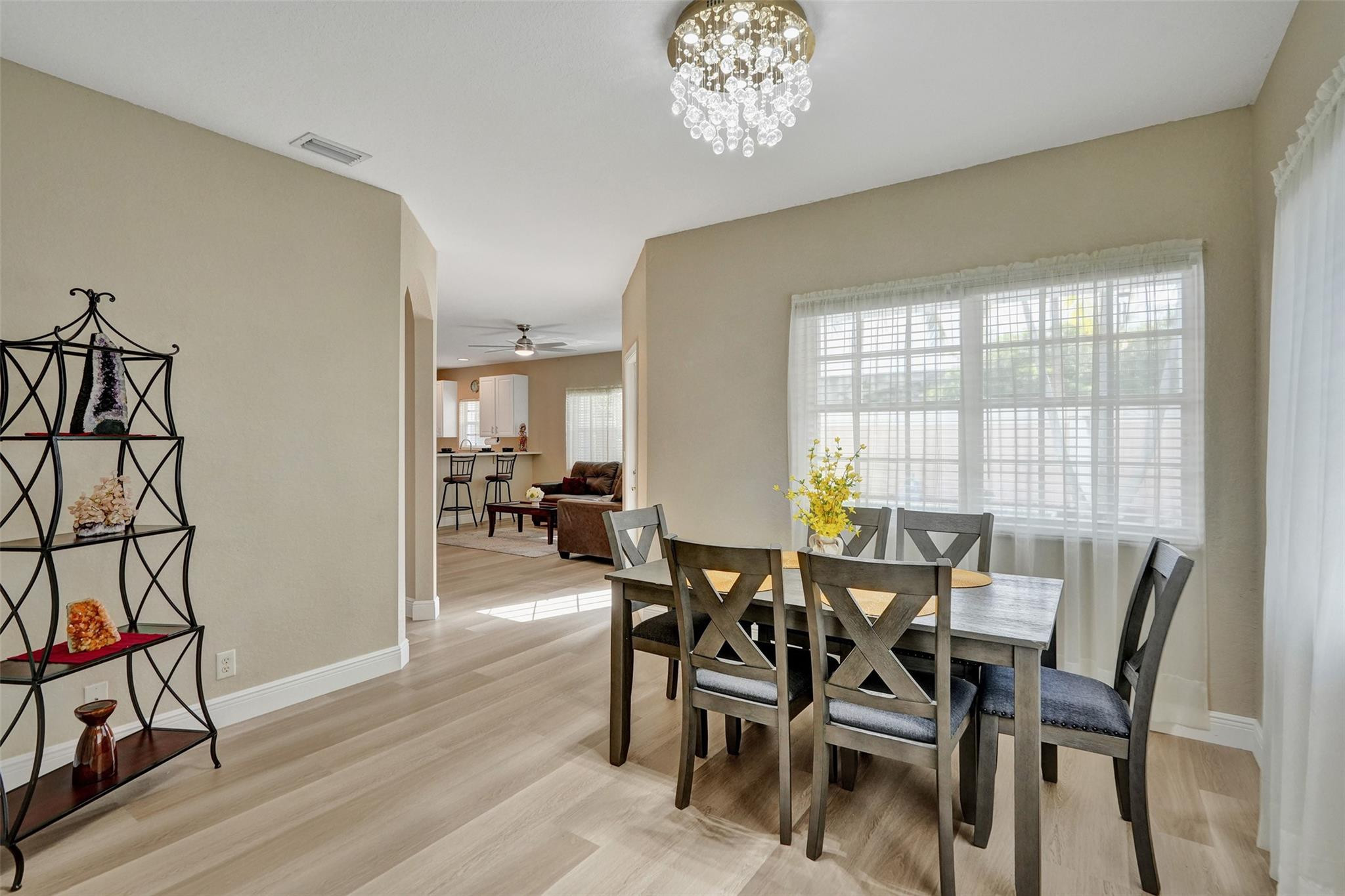 636 NW 127th Avenue