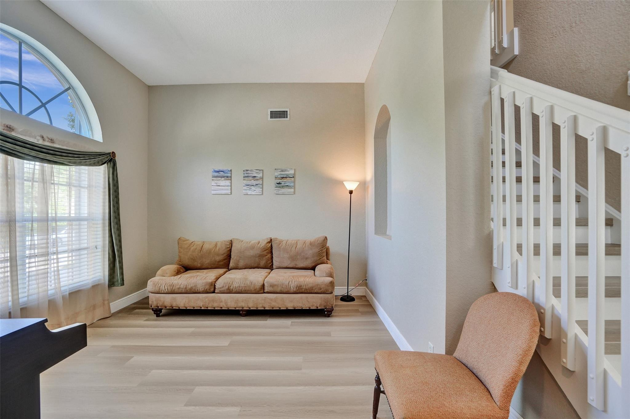 636 NW 127th Avenue