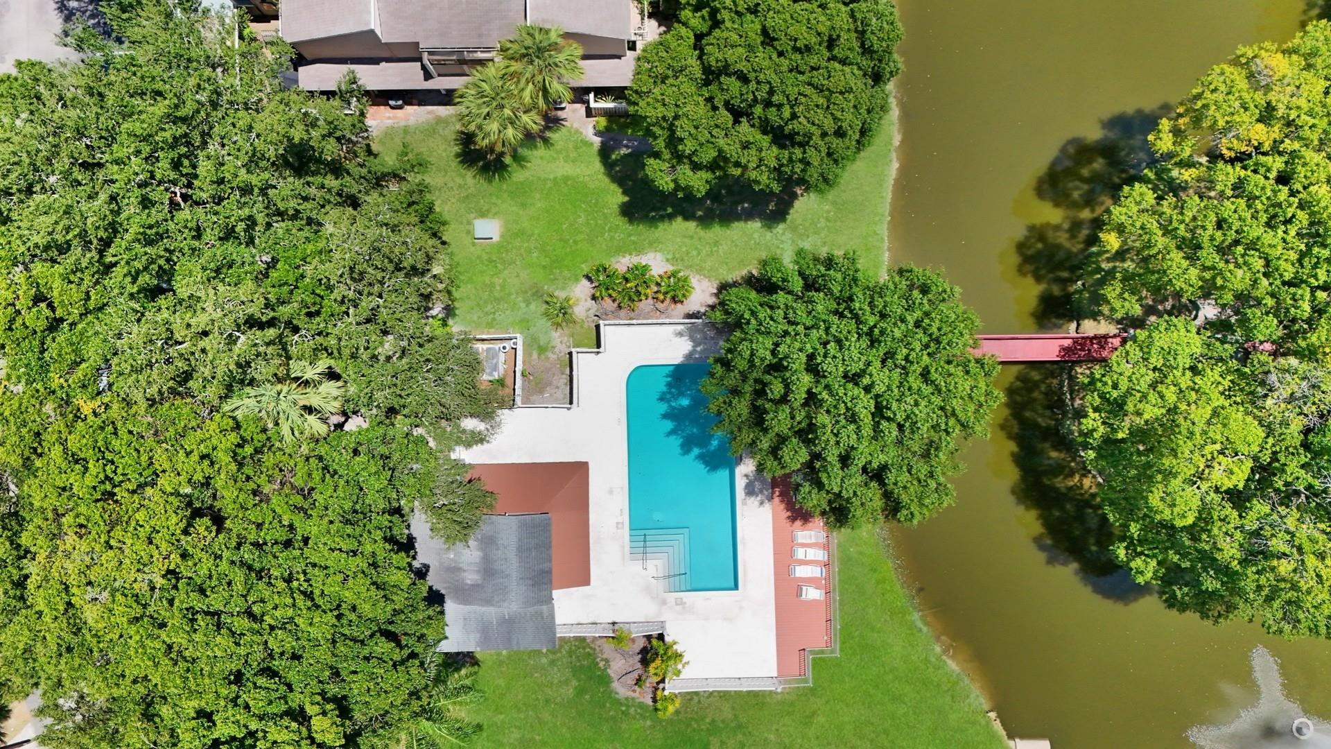 7213 Sportsmans Drive 7213