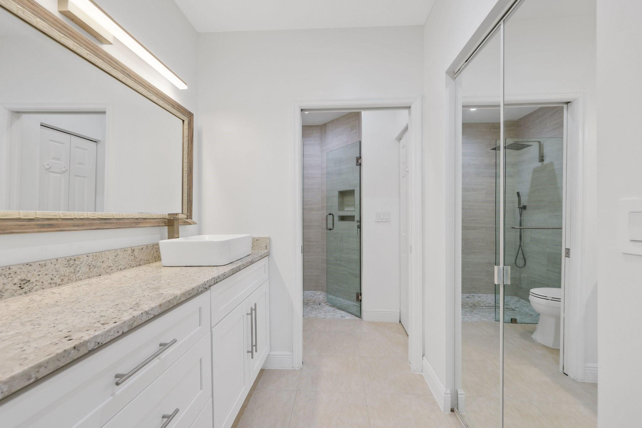 6171 Floral Lakes Drive