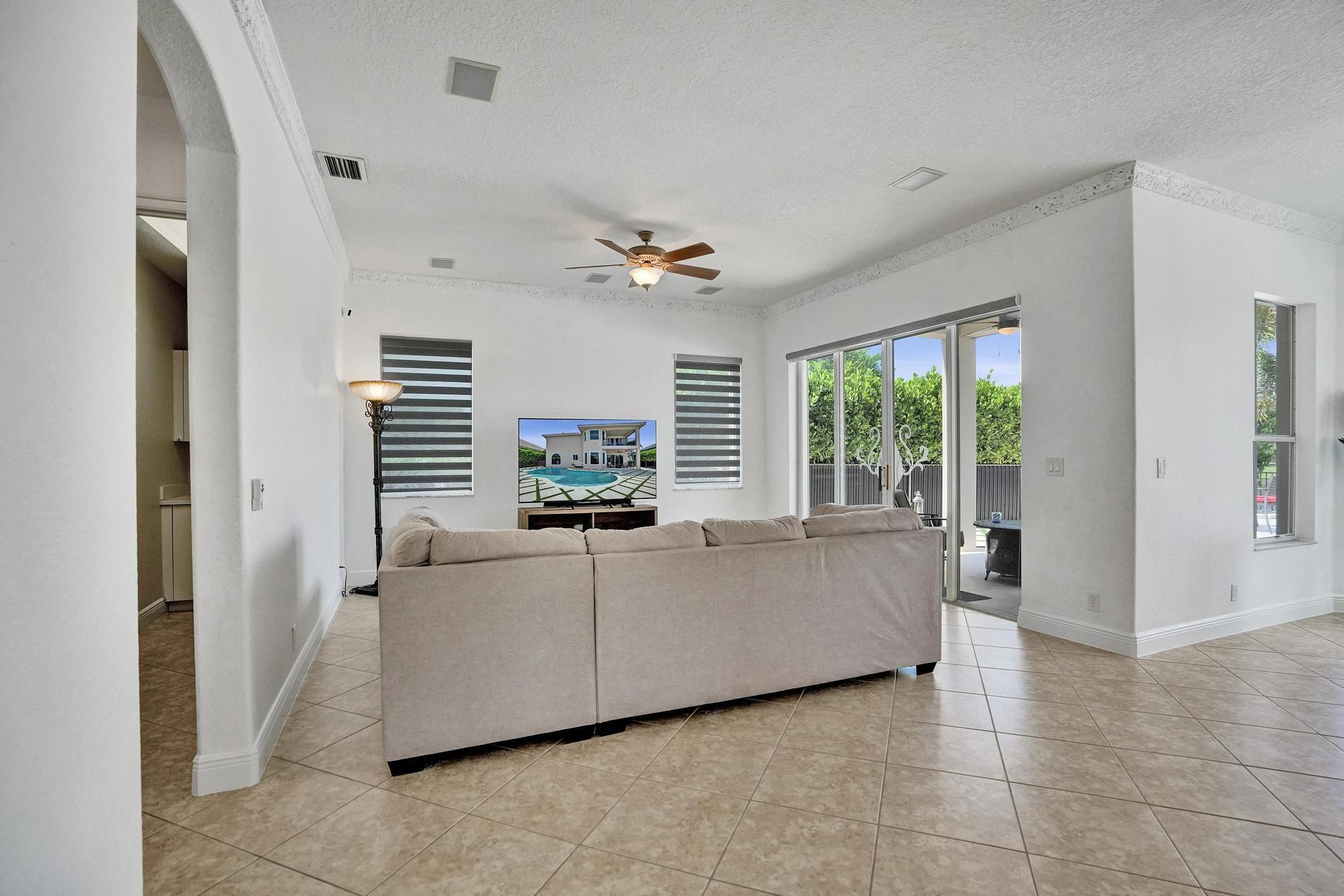 12169 NW 75th Place