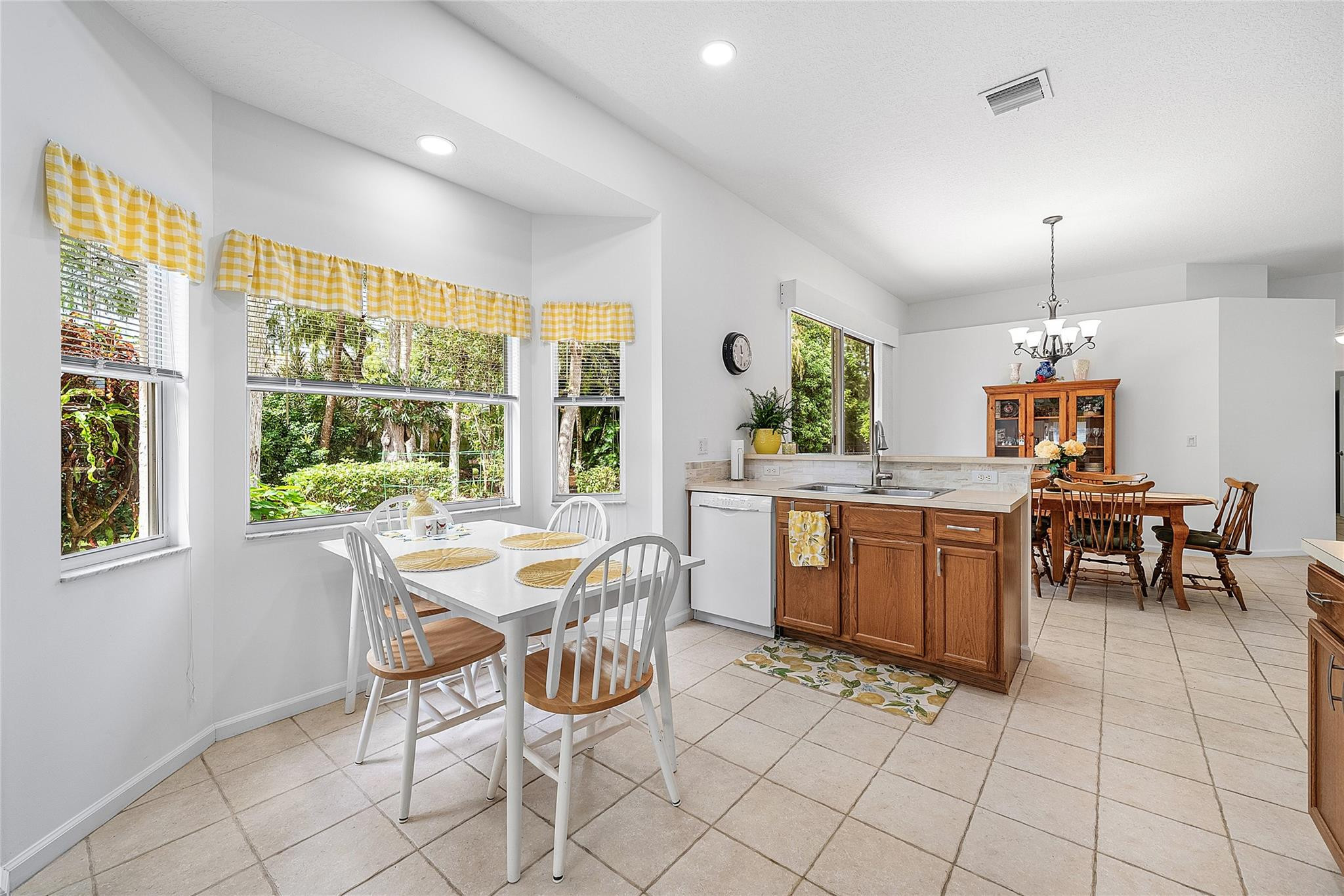 153 Kapok Crescent