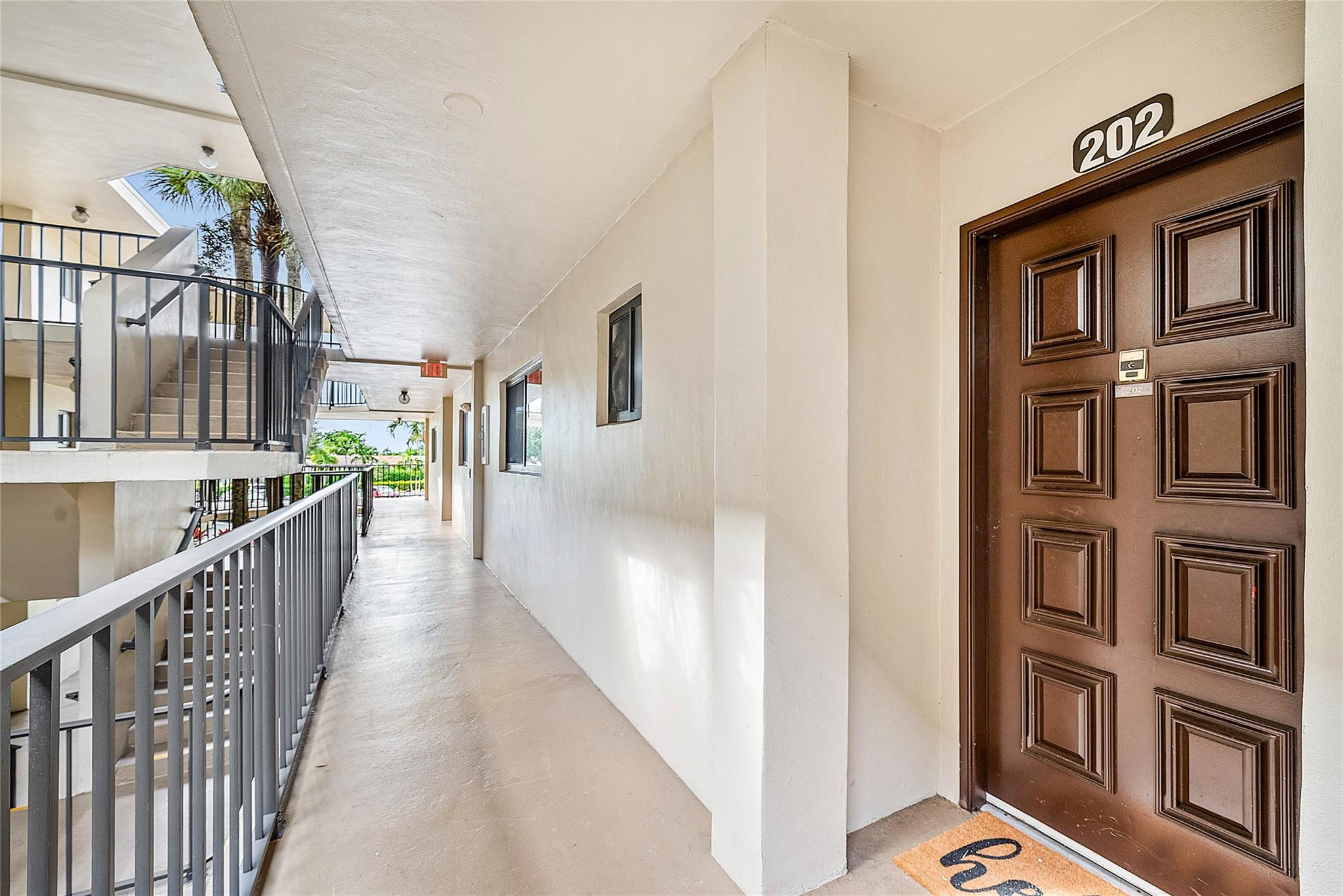 5280 Las Verdes Circle 202