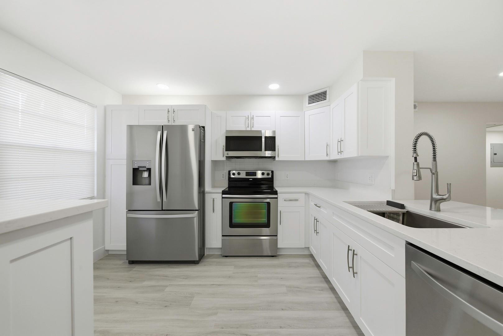2901 Victoria Circle B-2