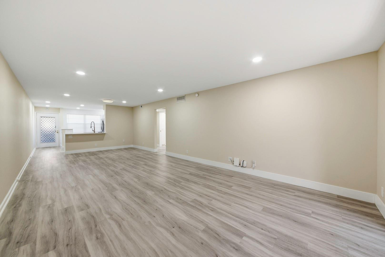 2901 Victoria Circle B-2