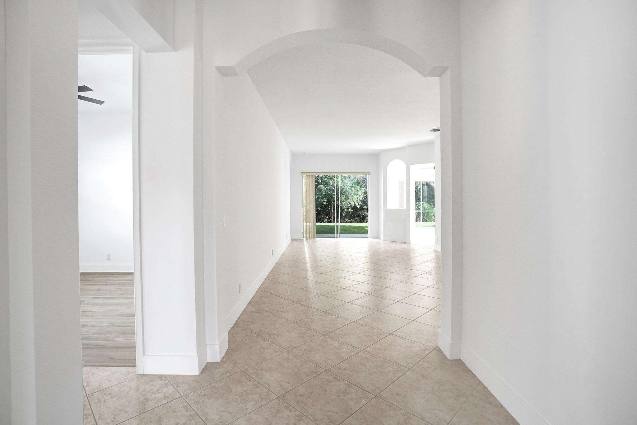 118 NW Pleasant Grove Way, Port St. Lucie