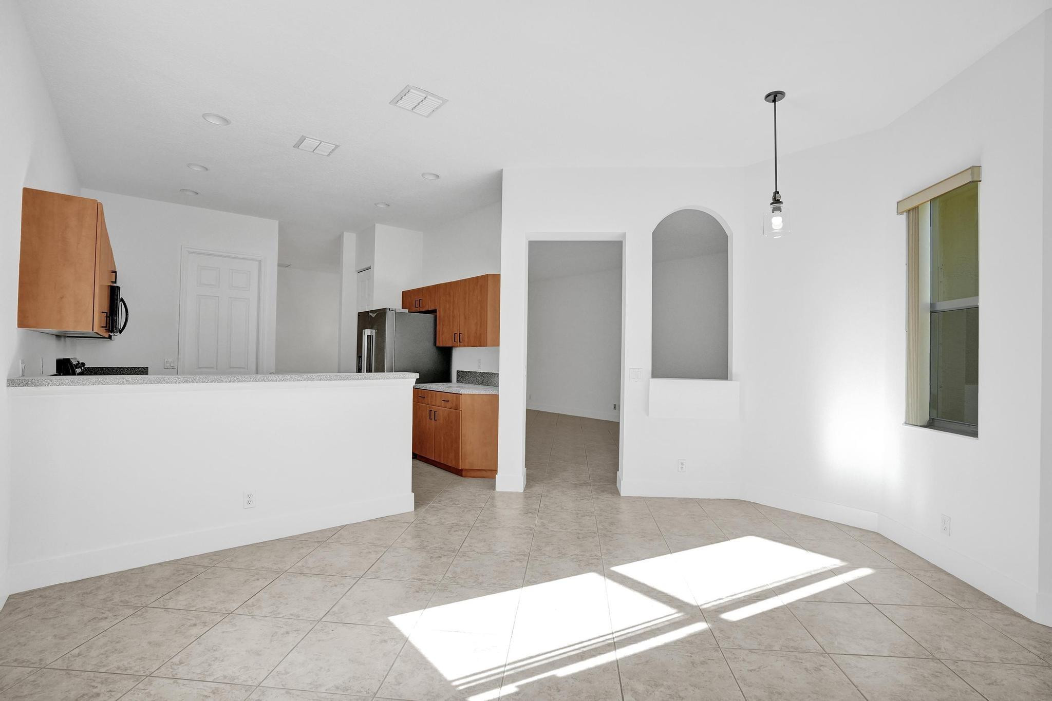 118 NW Pleasant Grove Way, Port St. Lucie
