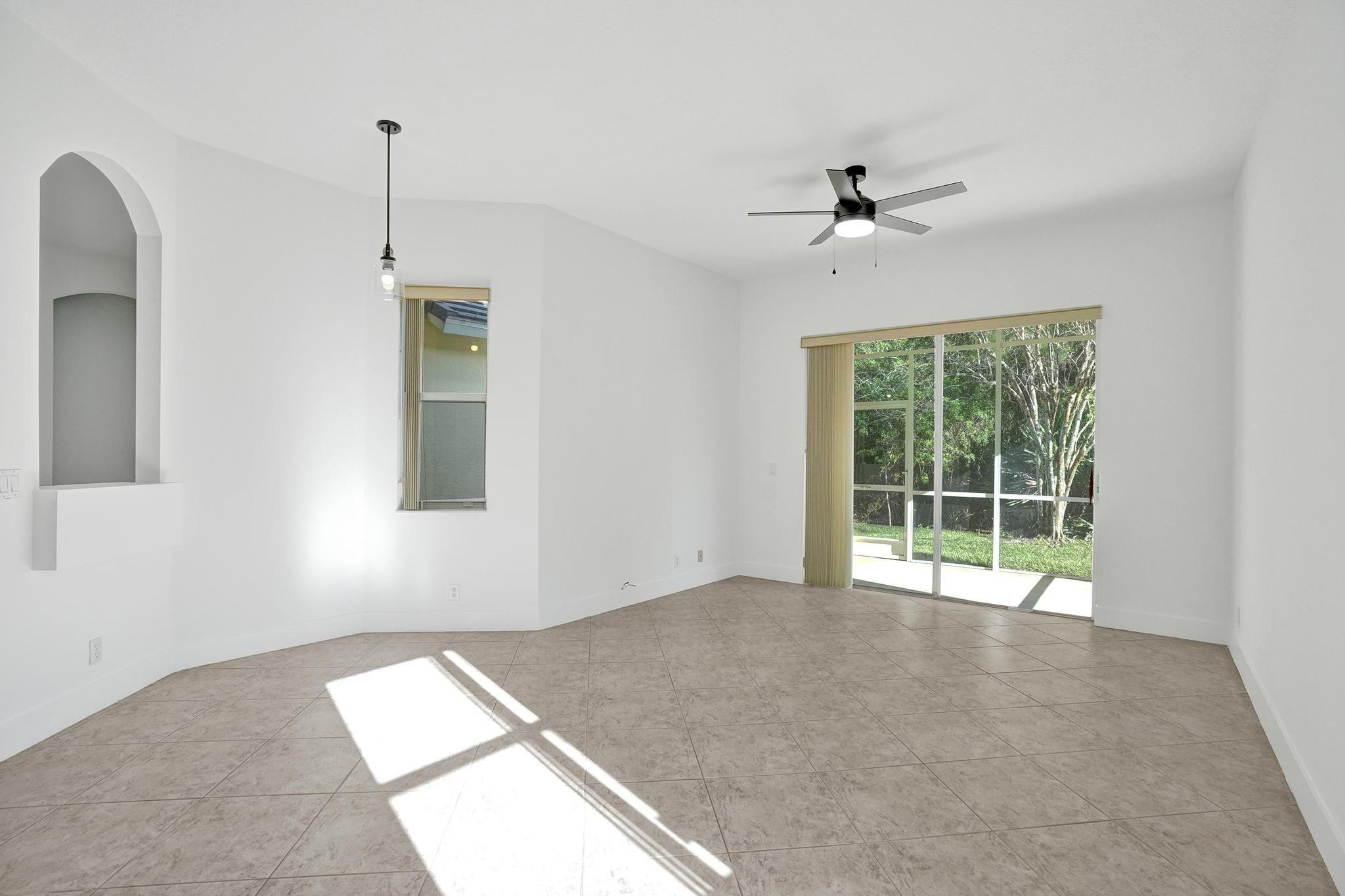 118 NW Pleasant Grove Way, Port St. Lucie