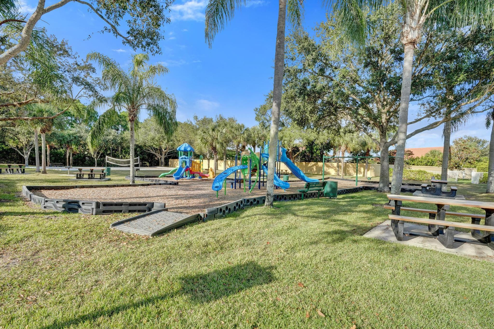 118 NW Pleasant Grove Way, Port St. Lucie