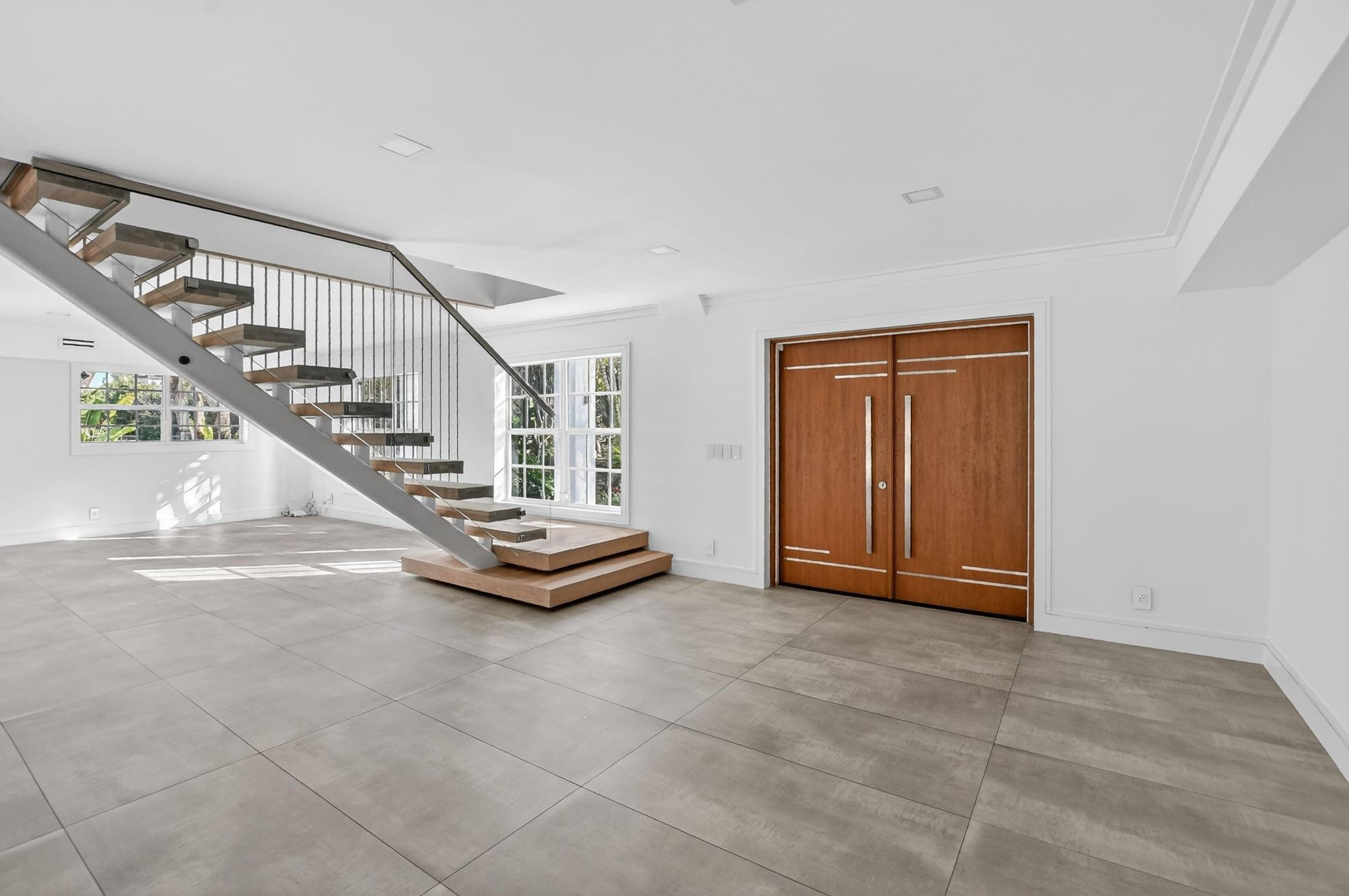 8233 Stagecoach Lane