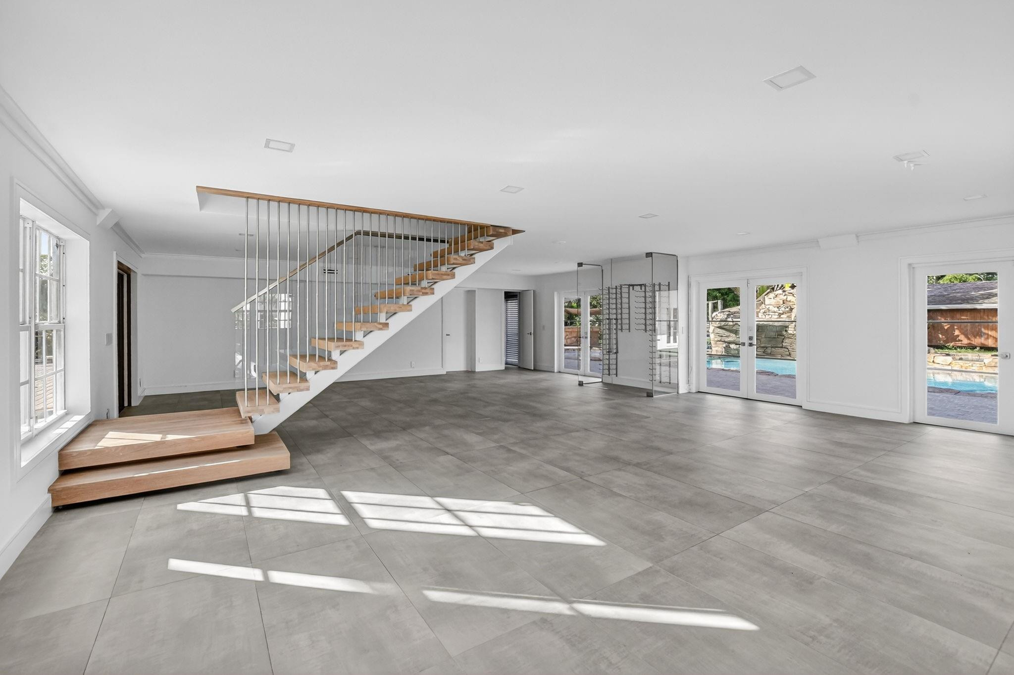 8233 Stagecoach Lane
