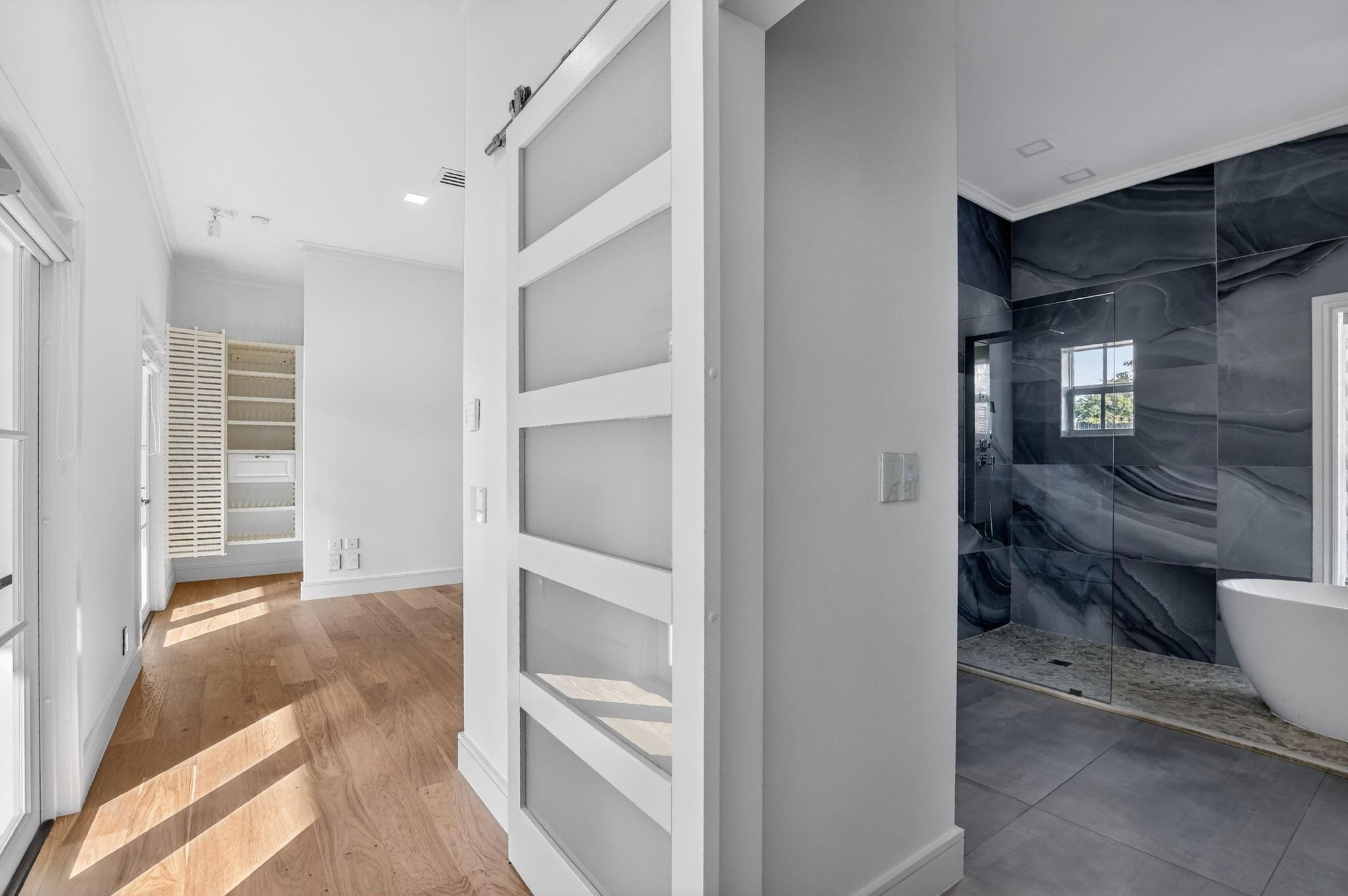 8233 Stagecoach Lane