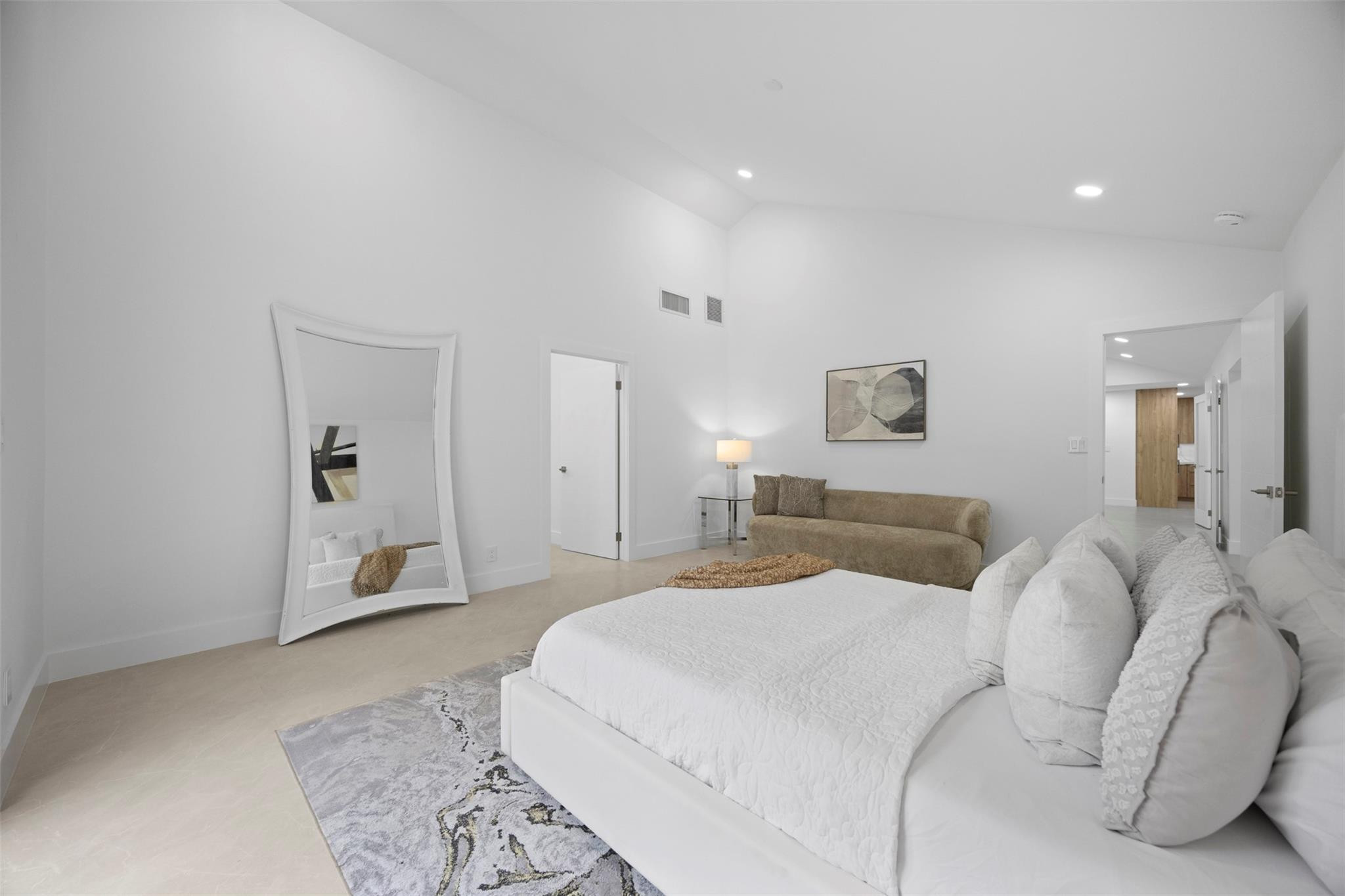 7571 Estrella Circle