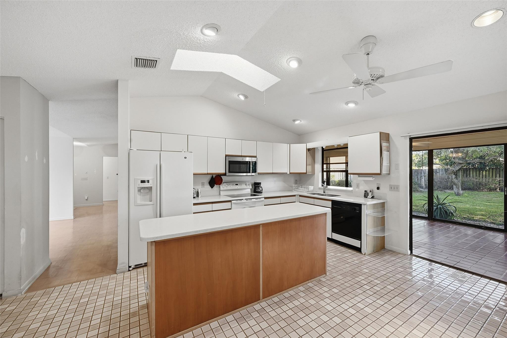 2805 NW 15th Street