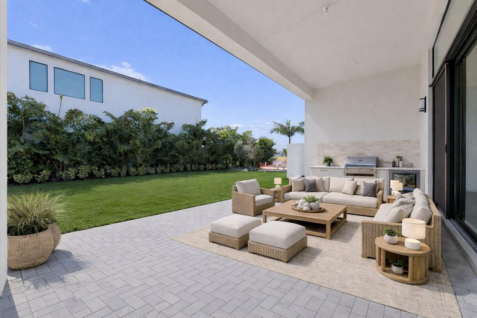 9568 Regal Palm Court