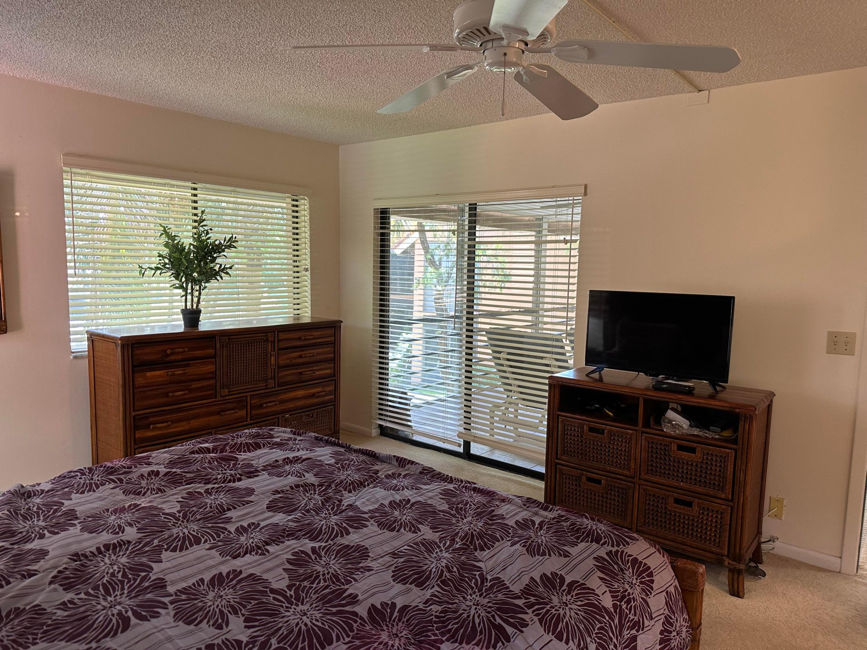 11142 Green Lake Drive 204