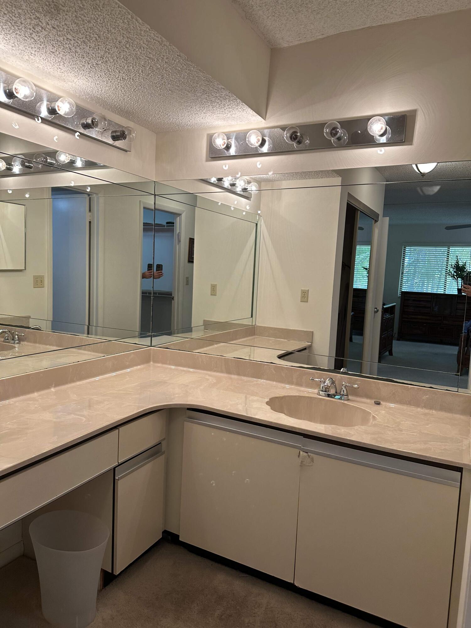 11142 Green Lake Drive 204