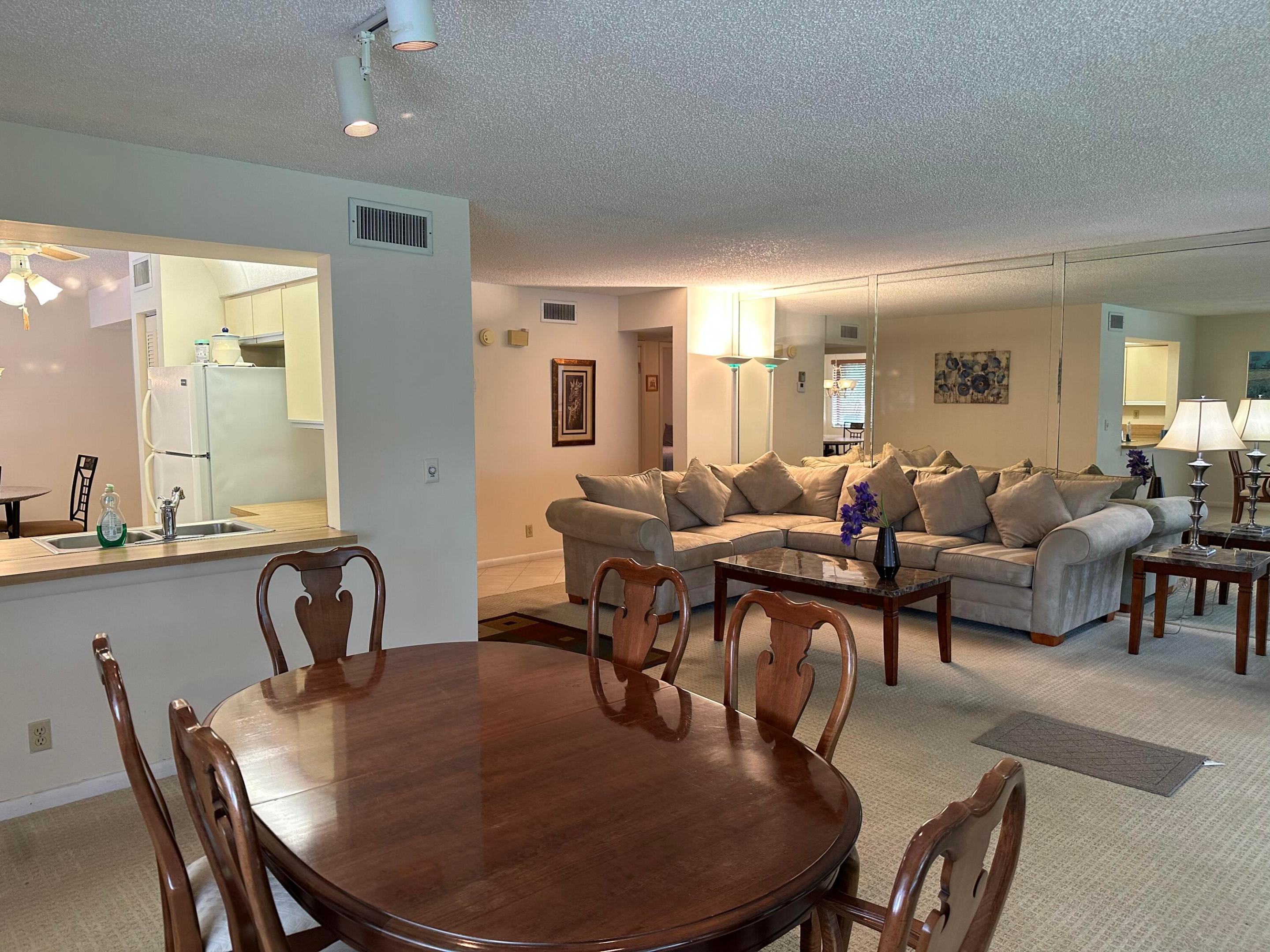 11142 Green Lake Drive 204