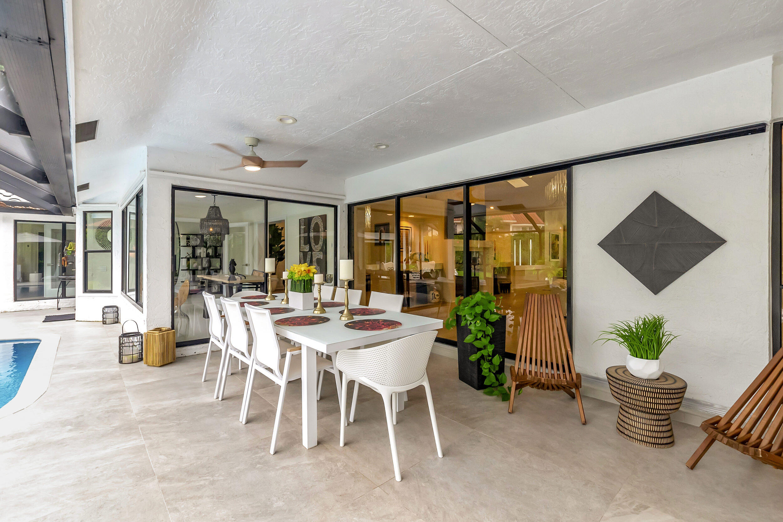 4085 Georges Way