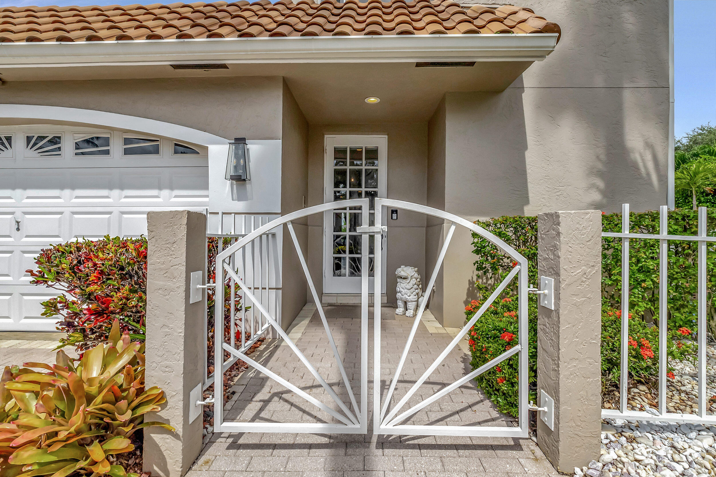 5815 NW 42nd Way