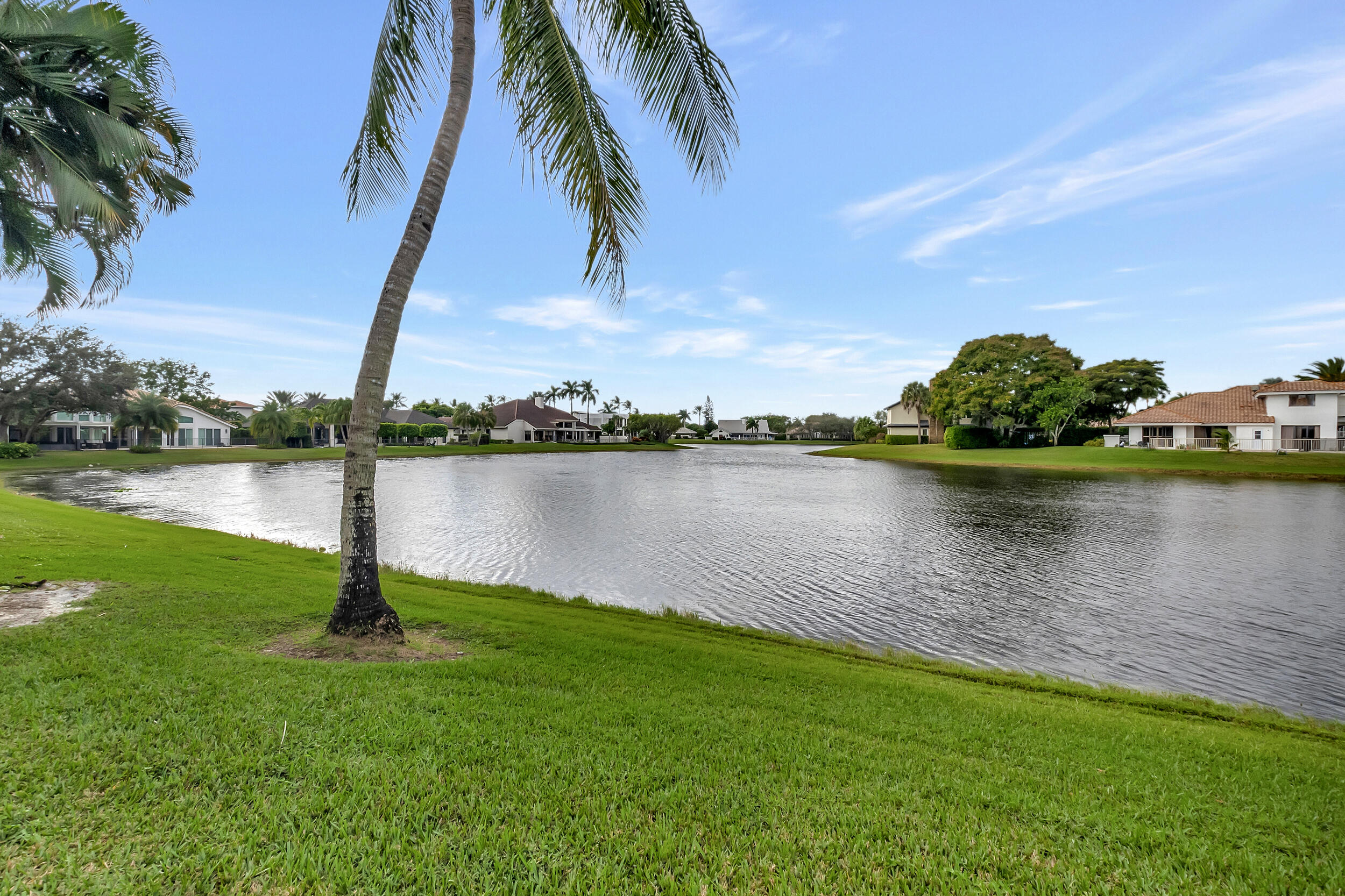 4409 Woodfield Boulevard