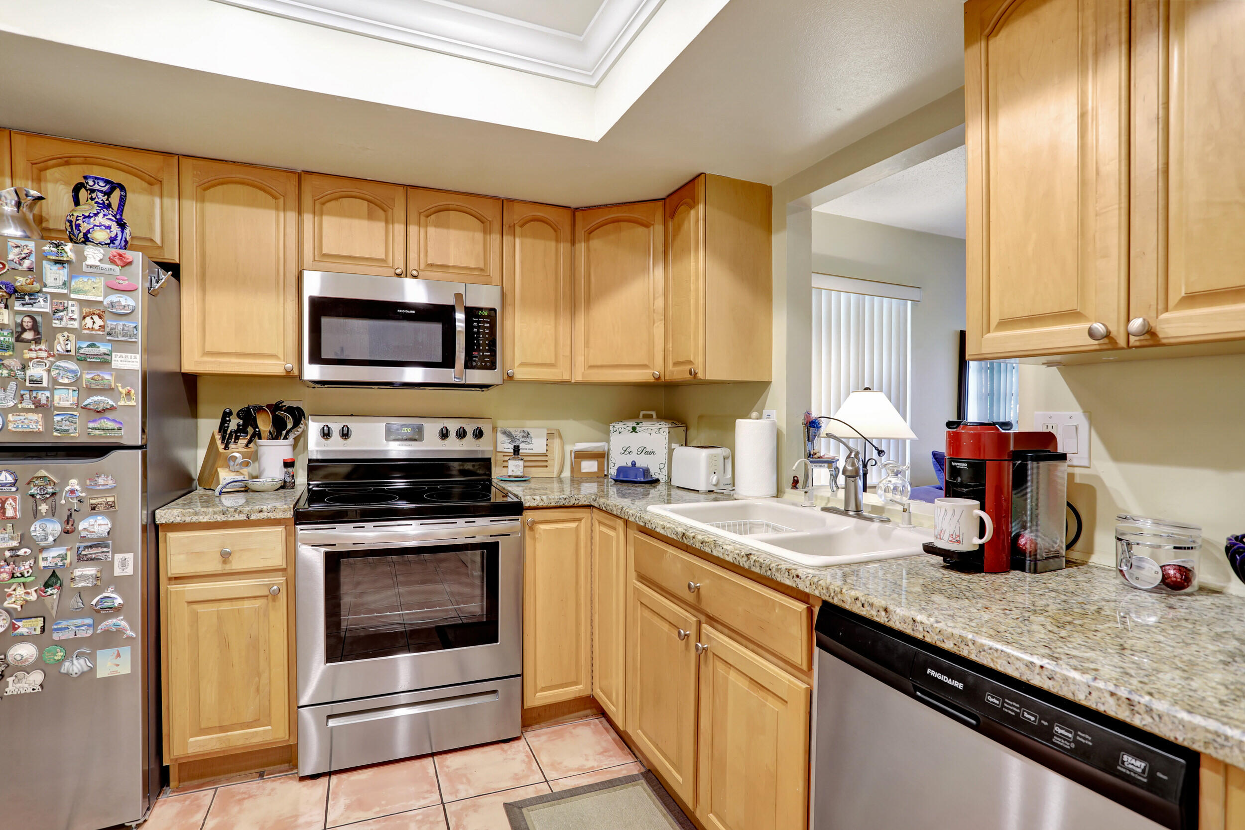 3900 NE 17th Avenue 1408
