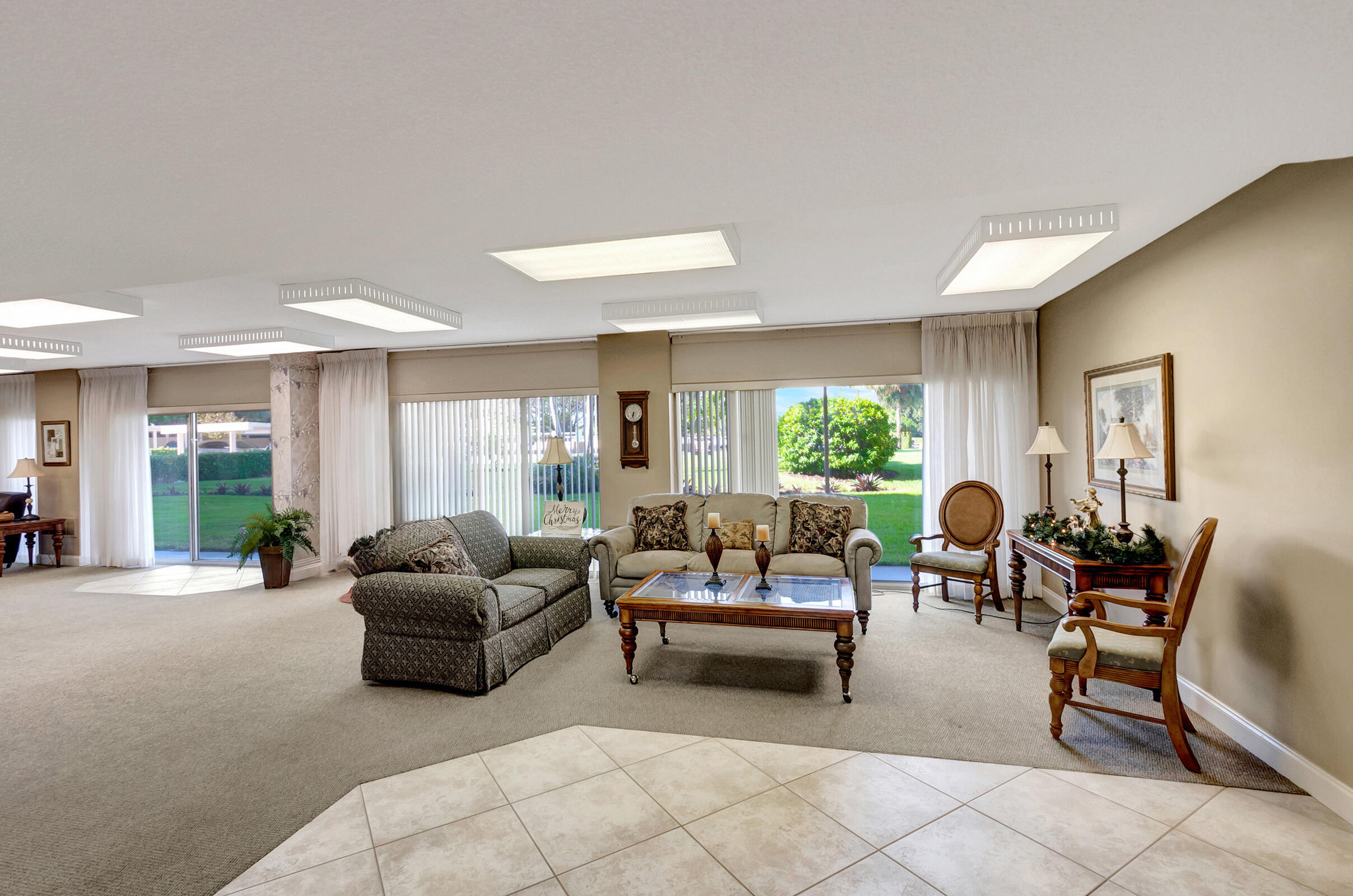 555 NW 4th Avenue 1240