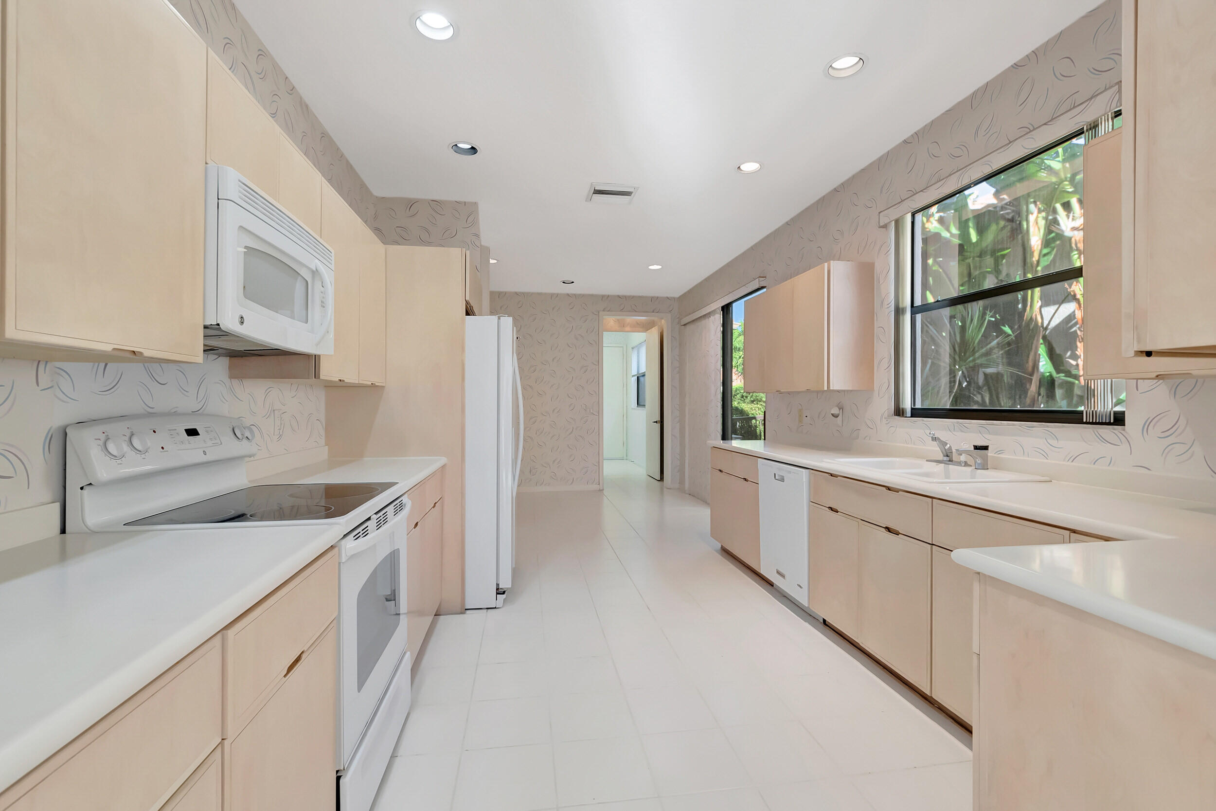 2370 NW 53rd Street