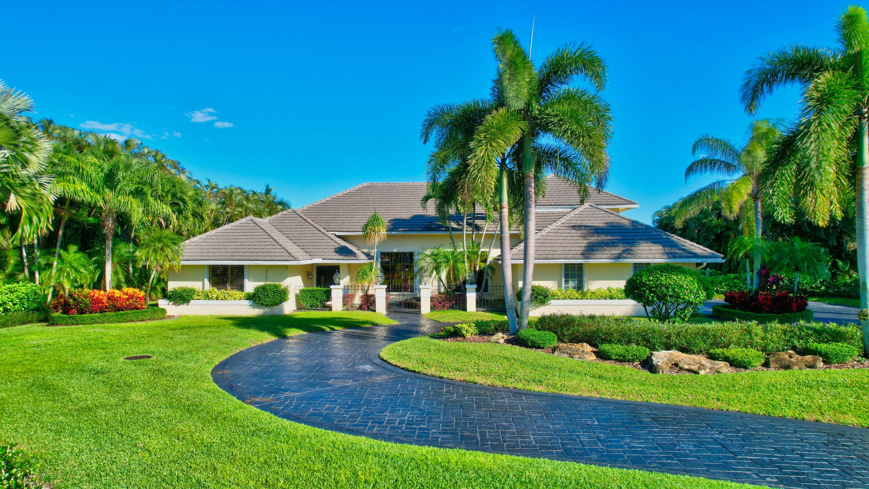 17813 Fieldbrook Circle W
