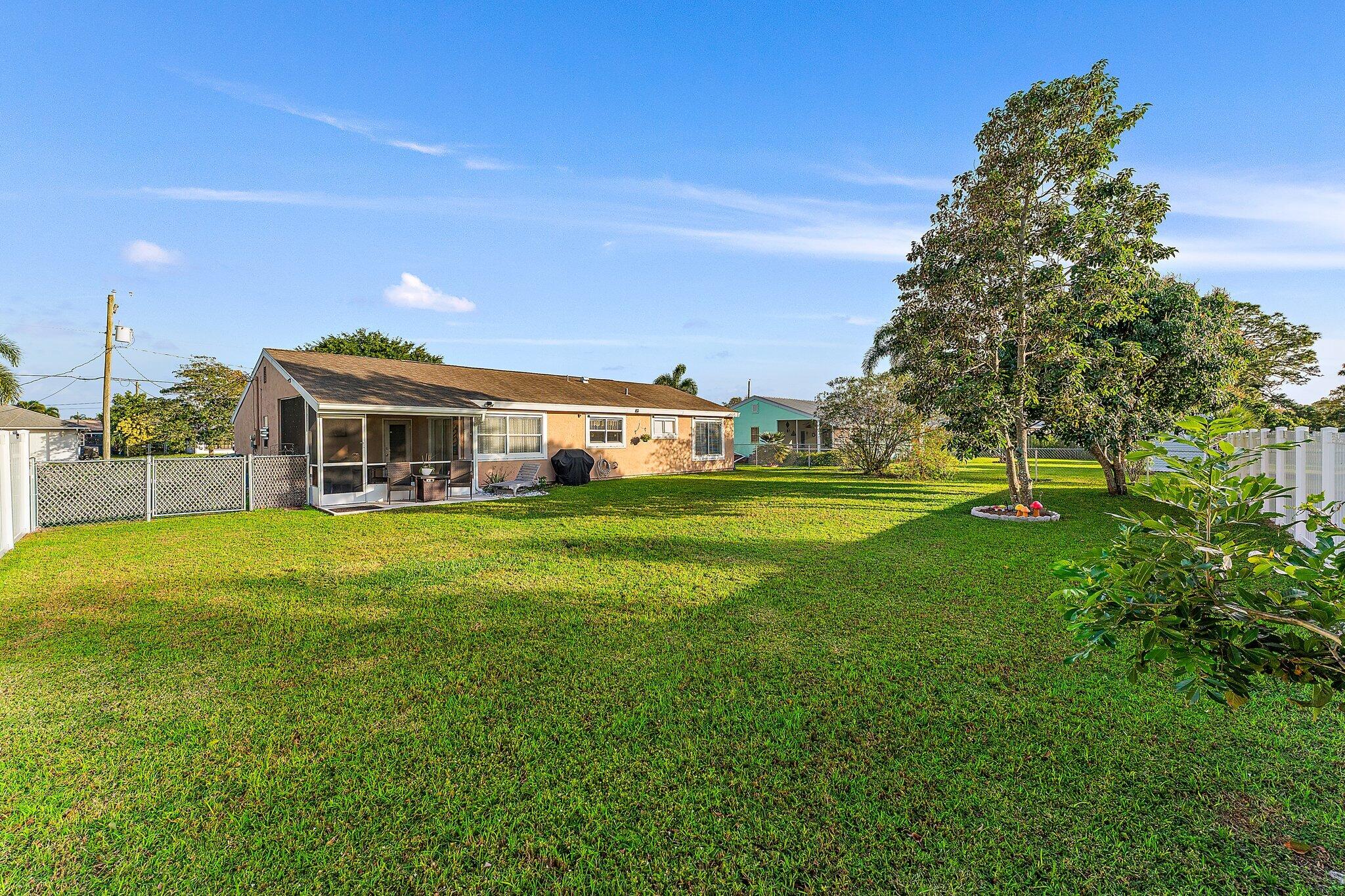 2122 SE Wald Street, Port St. Lucie