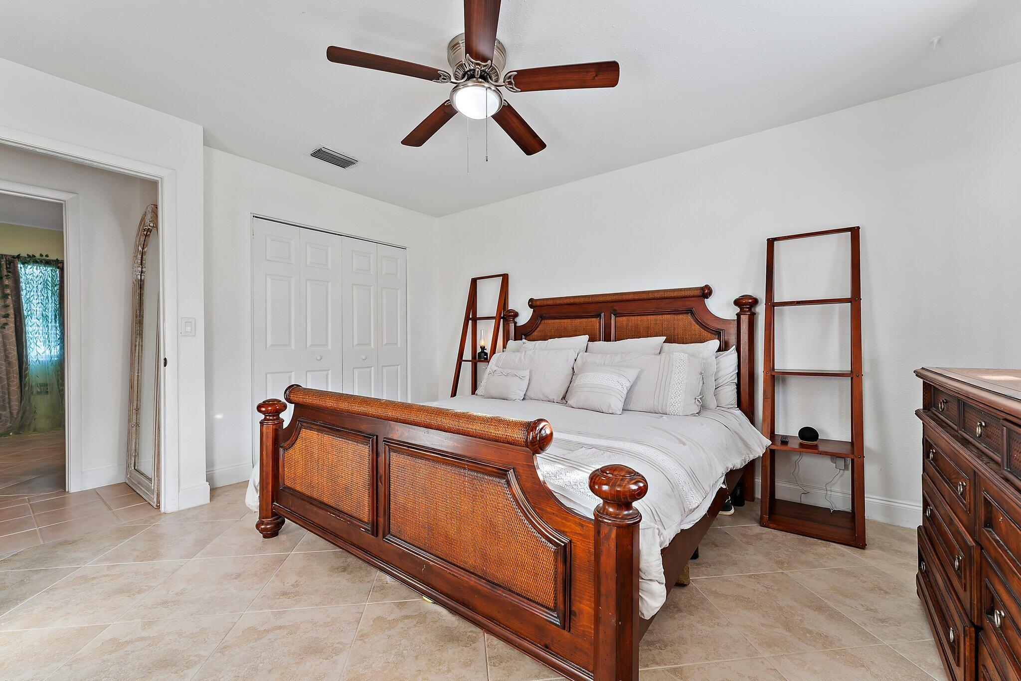 2122 SE Wald Street, Port St. Lucie