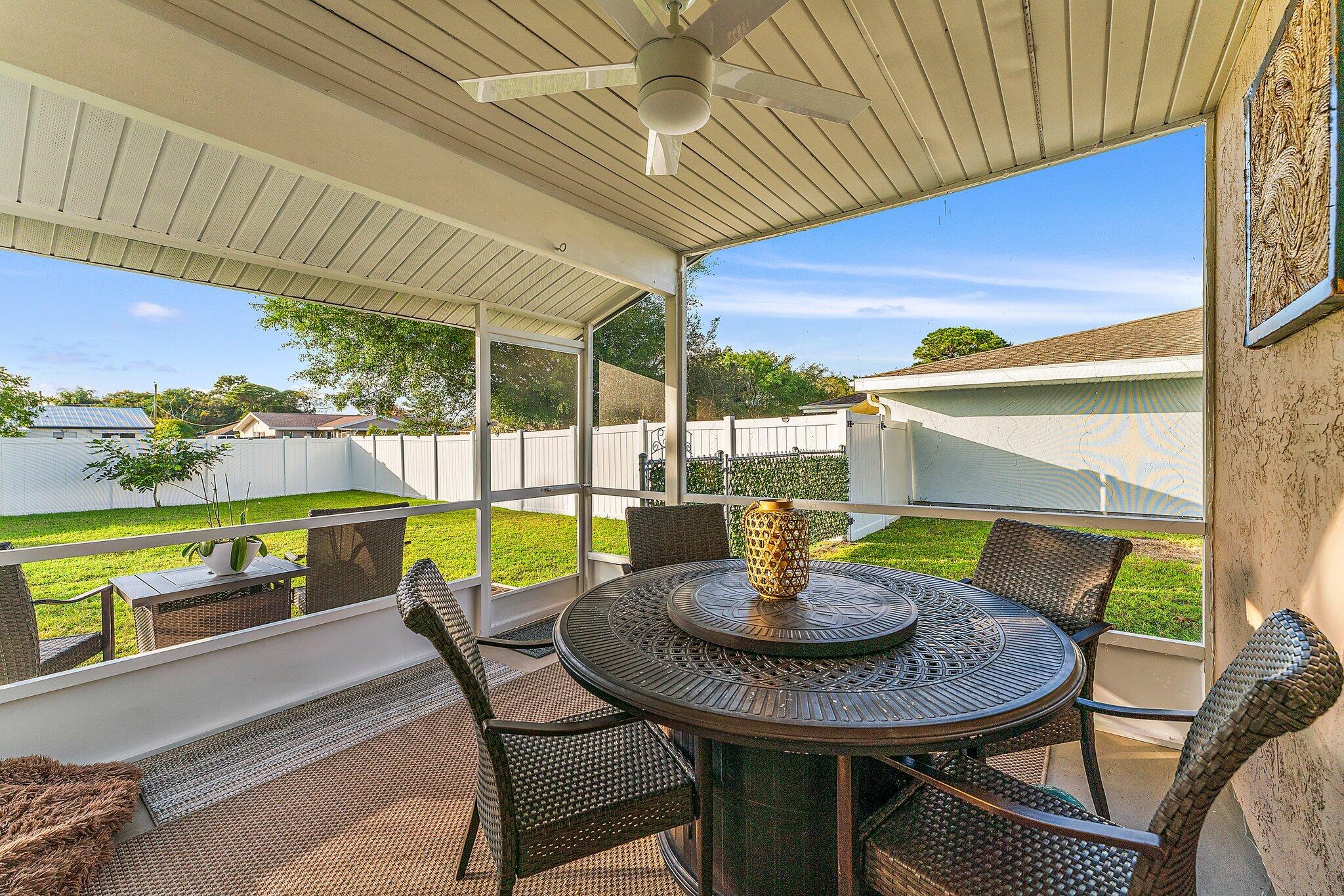 2122 SE Wald Street, Port St. Lucie