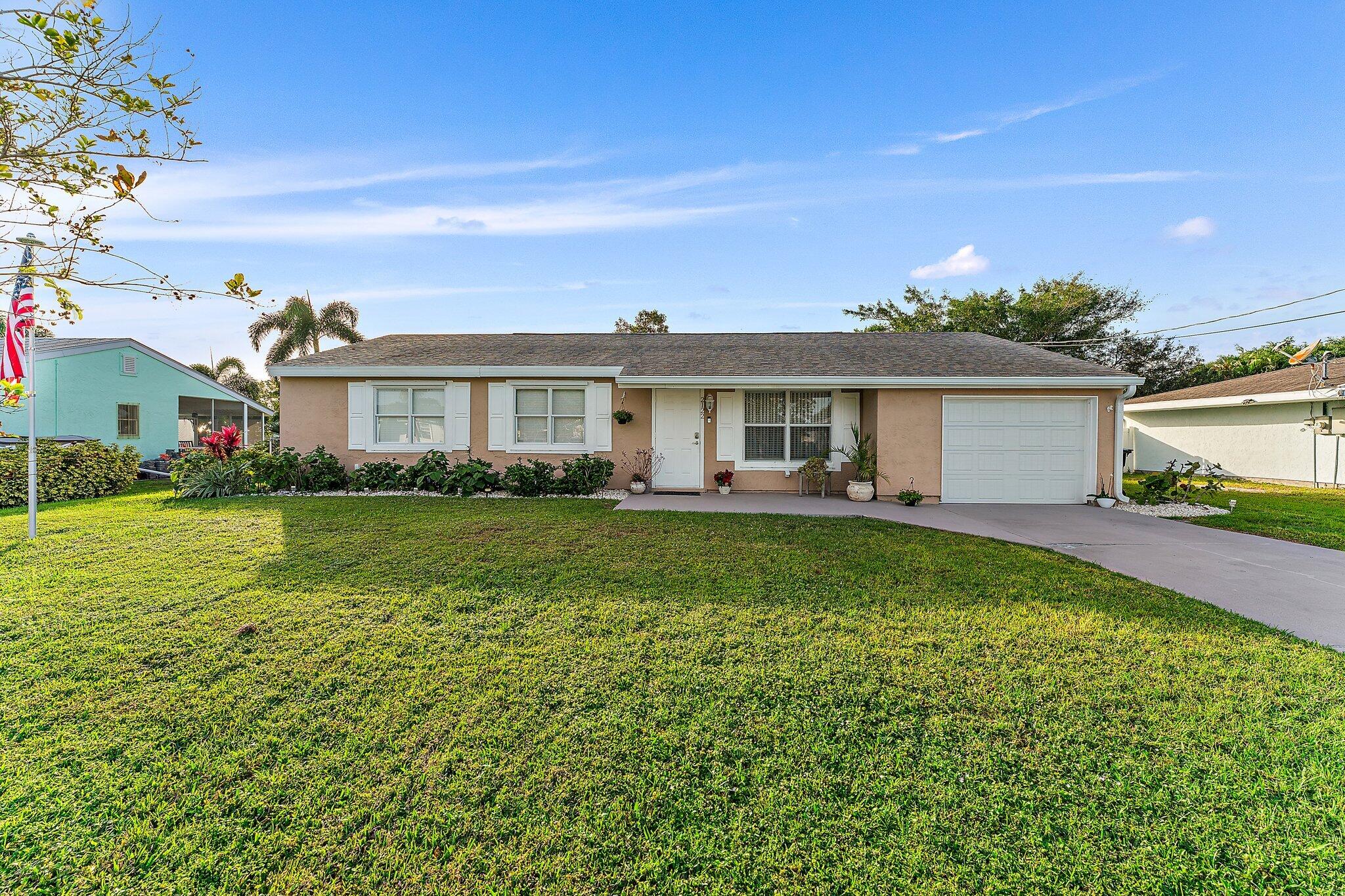 2122 SE Wald Street, Port St. Lucie