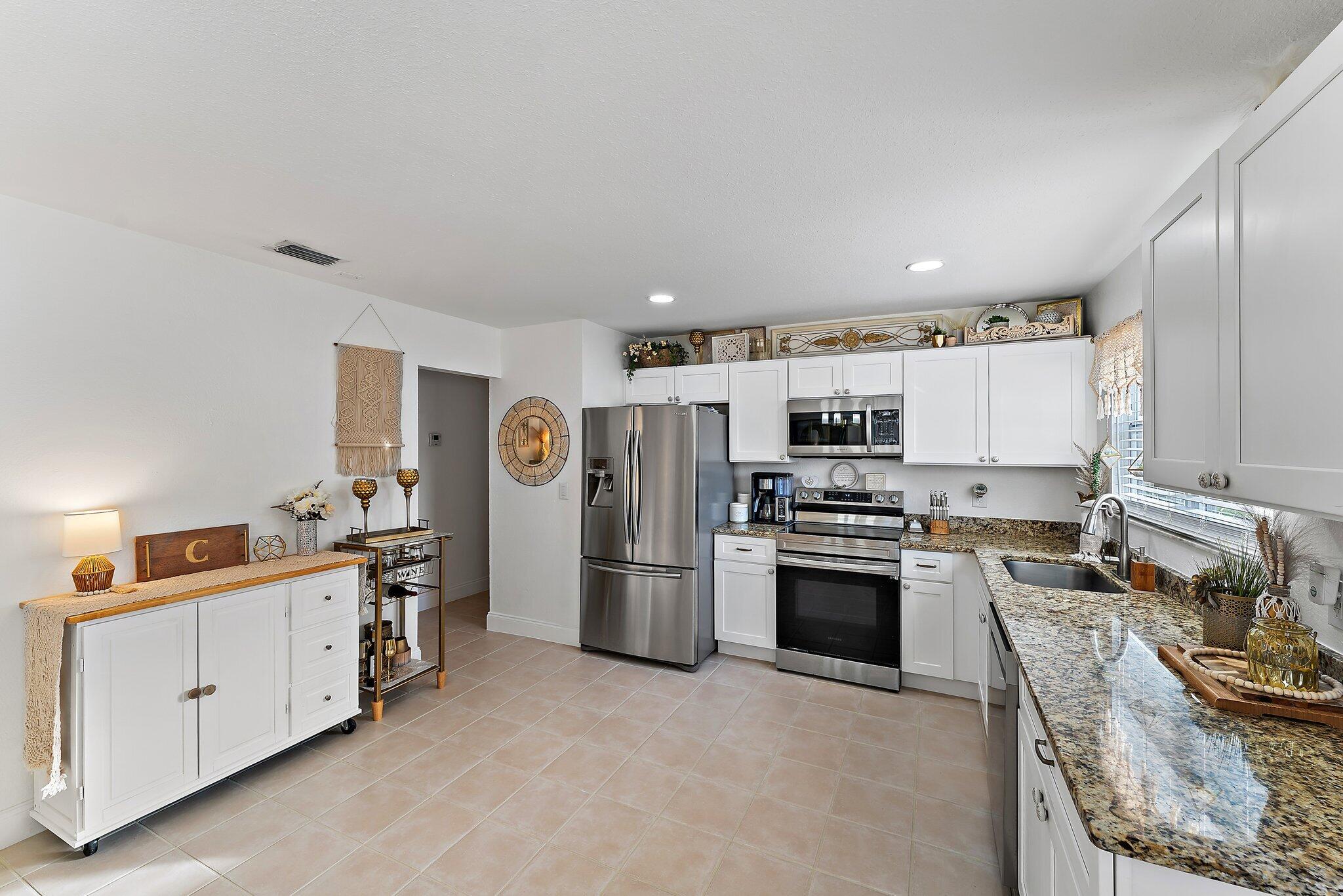 2122 SE Wald Street, Port St. Lucie