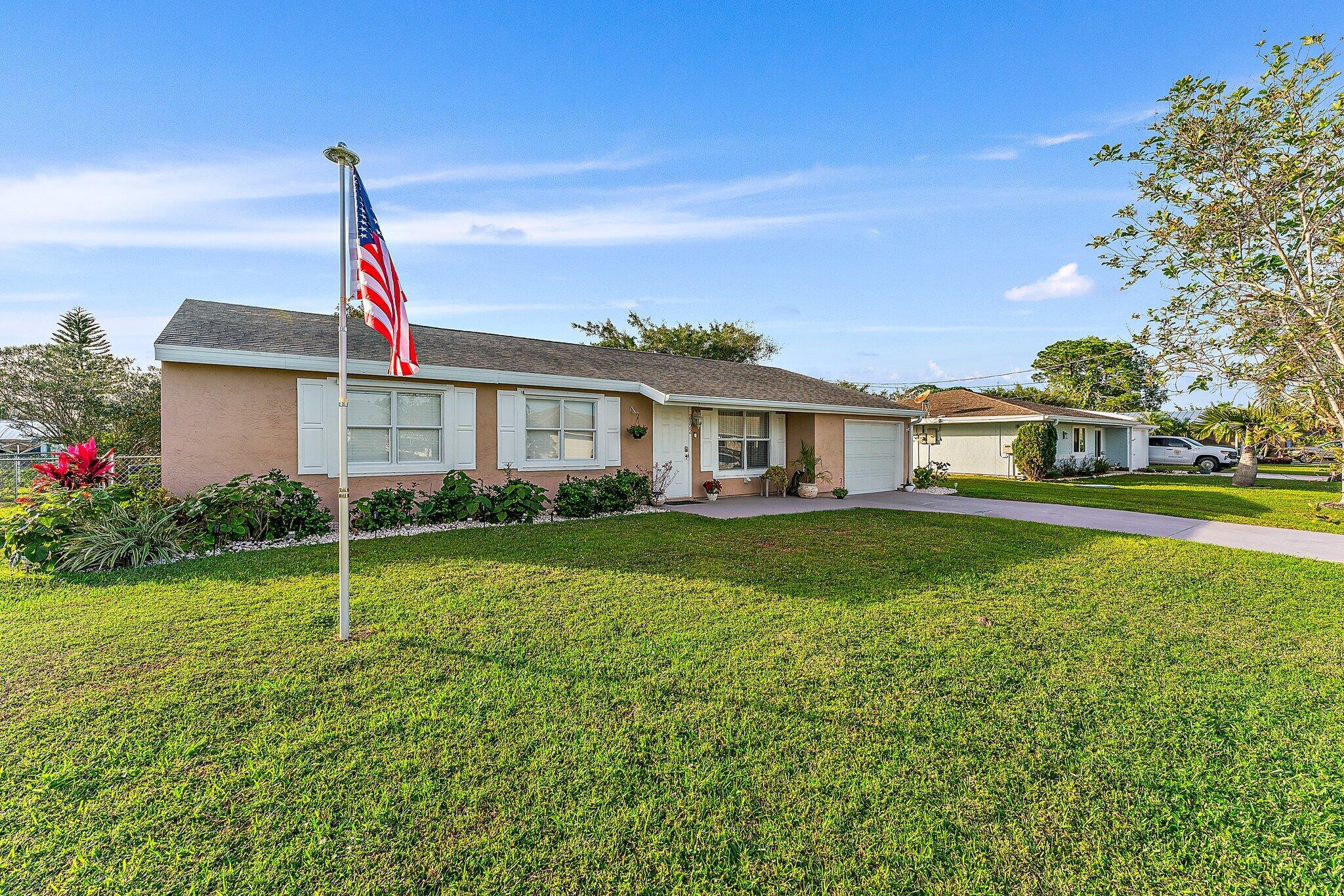 2122 SE Wald Street, Port St. Lucie
